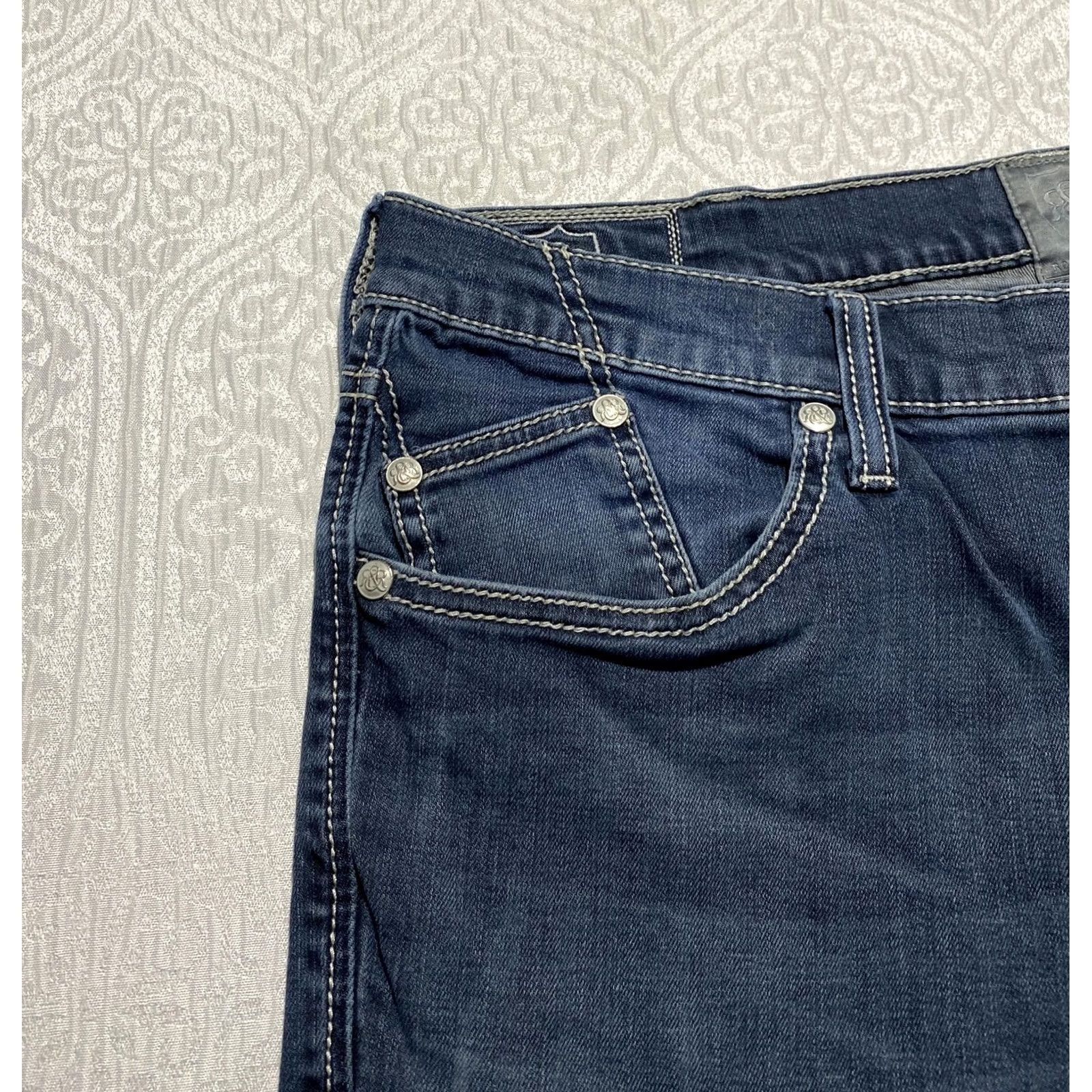 Vintage Rock & Republic Jeans Mens 38x32 Blue Bootcut Denim Flap Pockets Embroidered R Size US 38 / EU 54 - 4 Thumbnail