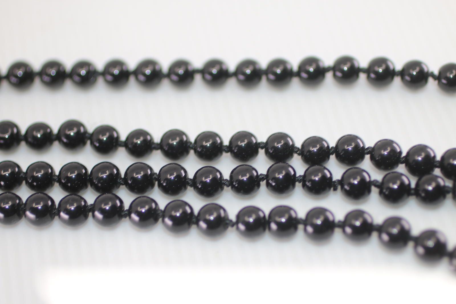 The Unbranded Brand Vintage Black Glass Bead Necklace Long Knotted Strand Style Size ONE SIZE - 3 Thumbnail