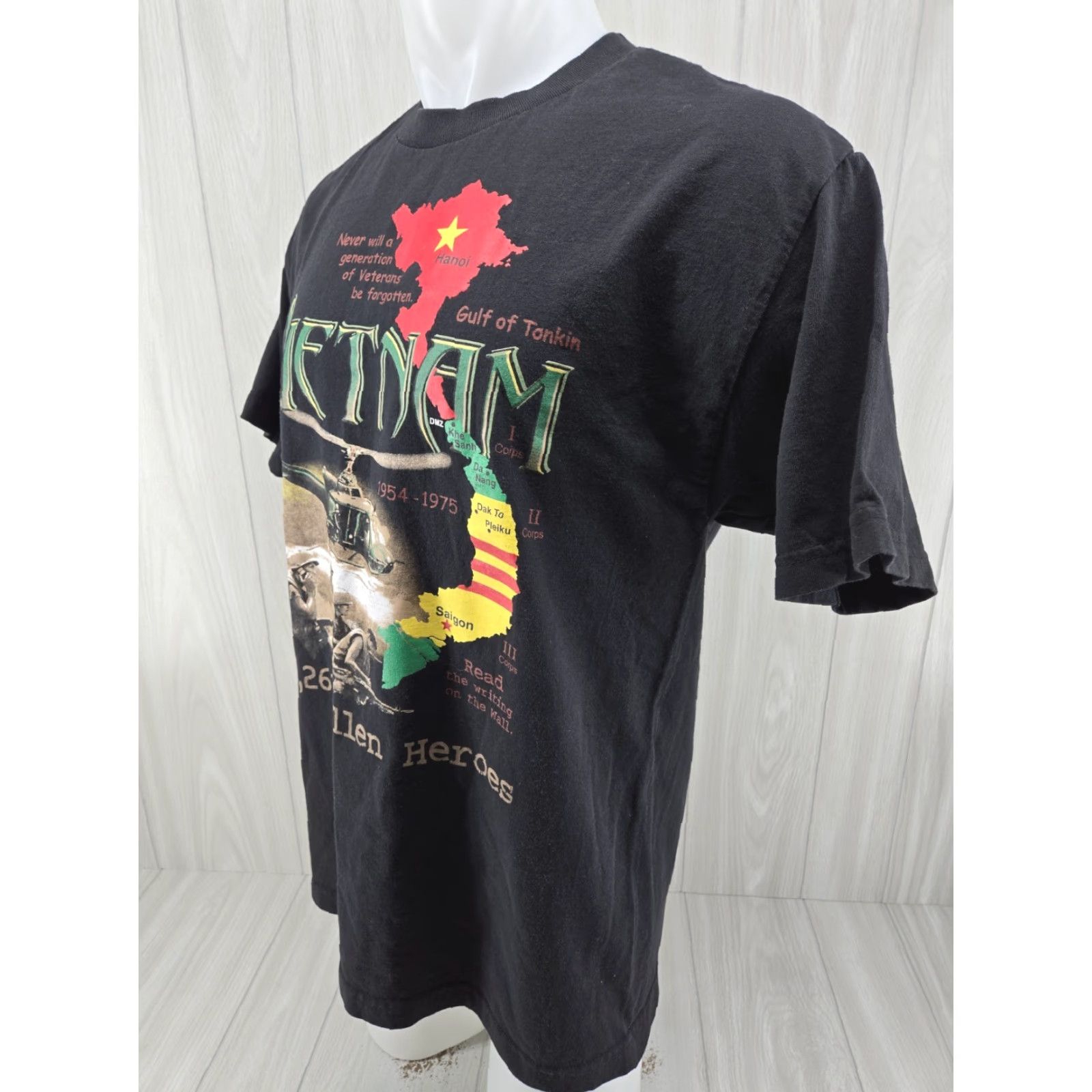 Vintage VINTAGE Vietnam War Veteran T-Shirt Men's Large USA Black T-Shirt Army Military USA Graphic Print Short Sleeve Crew Neck Murina Gildan Heavy Cotton Size US L / EU 52-54 / 3 - 4 Thumbnail