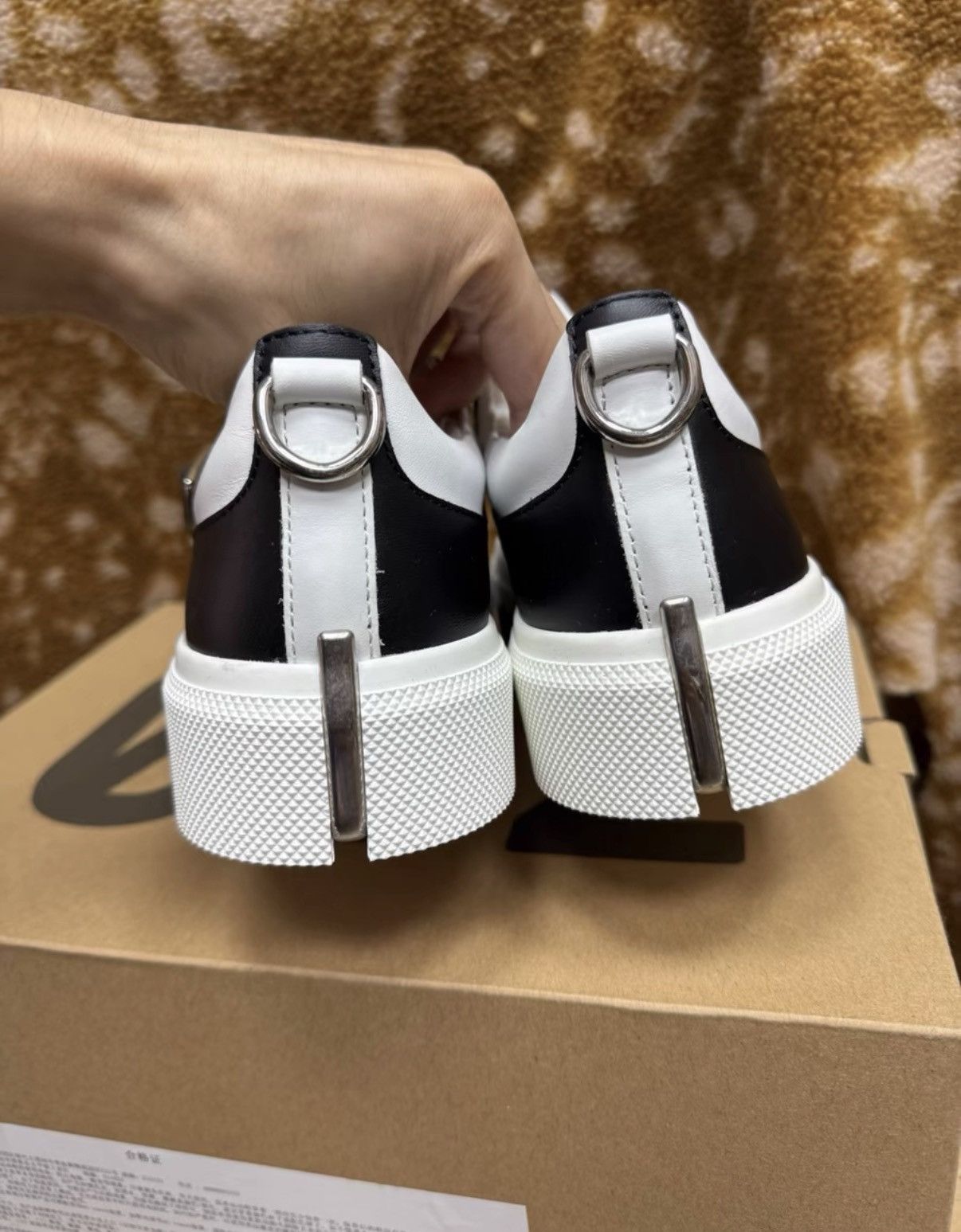 Alexander McQueen Alexander McQueen Triple Strap Low Top Sneakers K37 Size US 7 / IT 37 - 7 Thumbnail