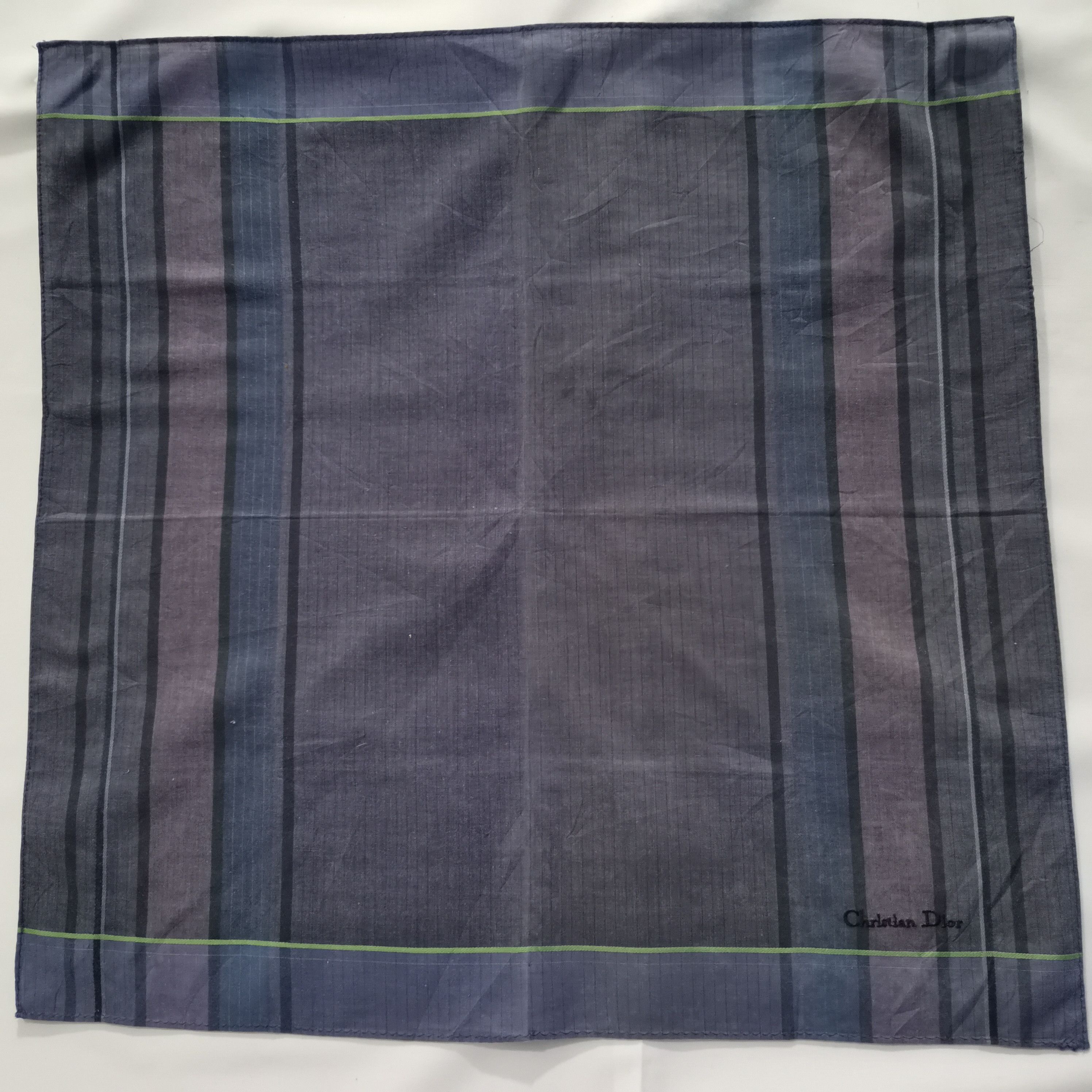 Christian Dior Monsieur CHRISTIAN DIOR HANDKERCHIEF/ NECKERCHIEF/ BANDANA/ SCARF Size ONE SIZE - 2 Thumbnail