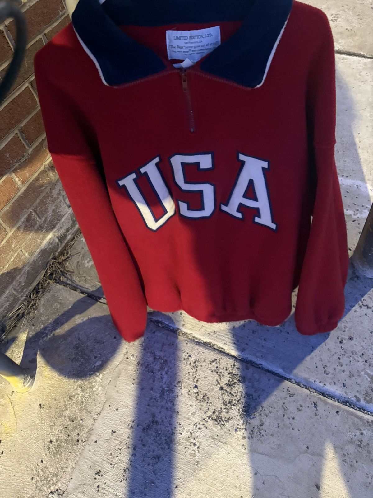 The Unbranded Brand Limited Edition pullover Size US XXL / EU 58 / 5 - 2 Thumbnail