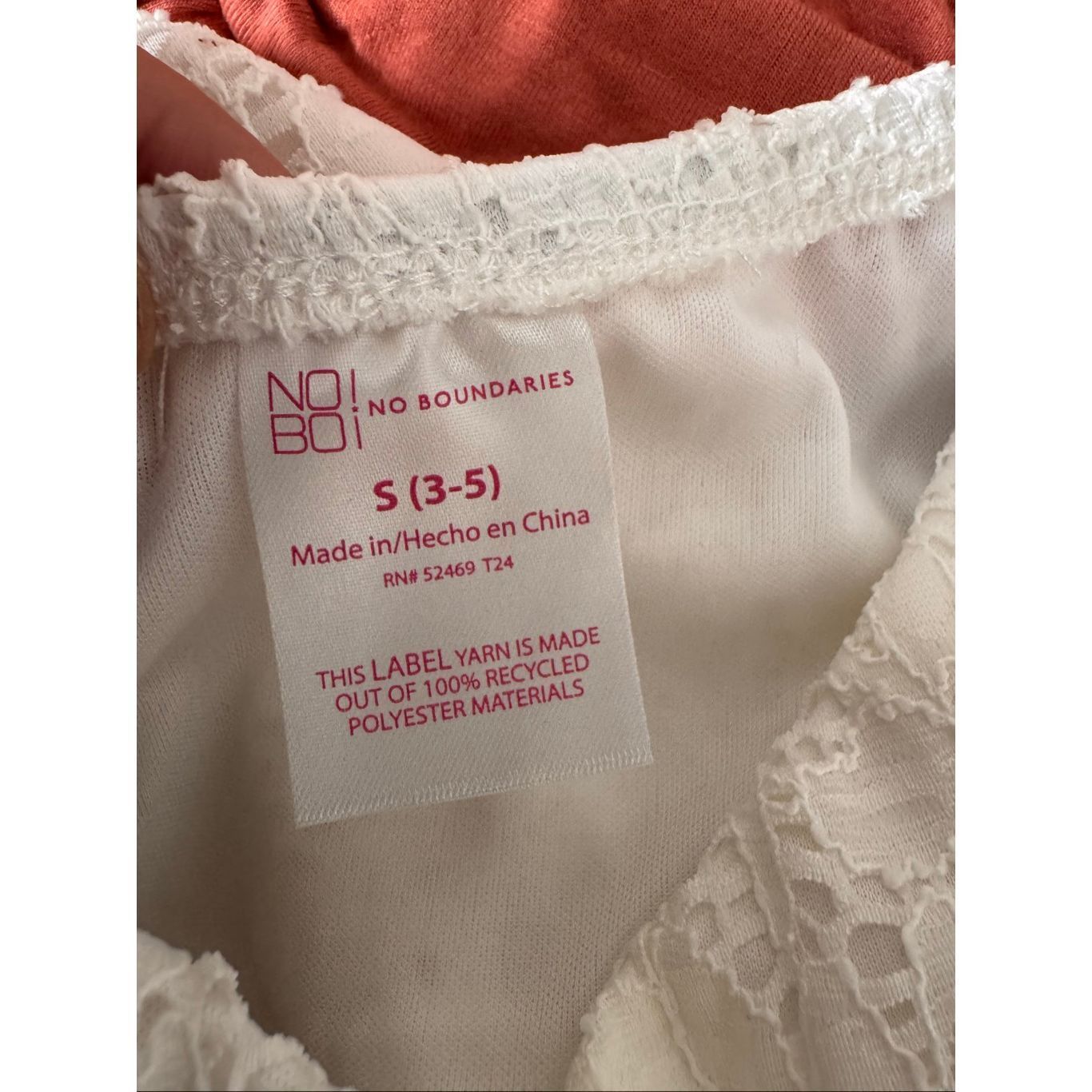 Other No Boundaries White Lace Puff Sleeve Top | Keyhole Front Stretchy Fitted Blouse Size Small Size S / US 4 / IT 40 - 6 Thumbnail