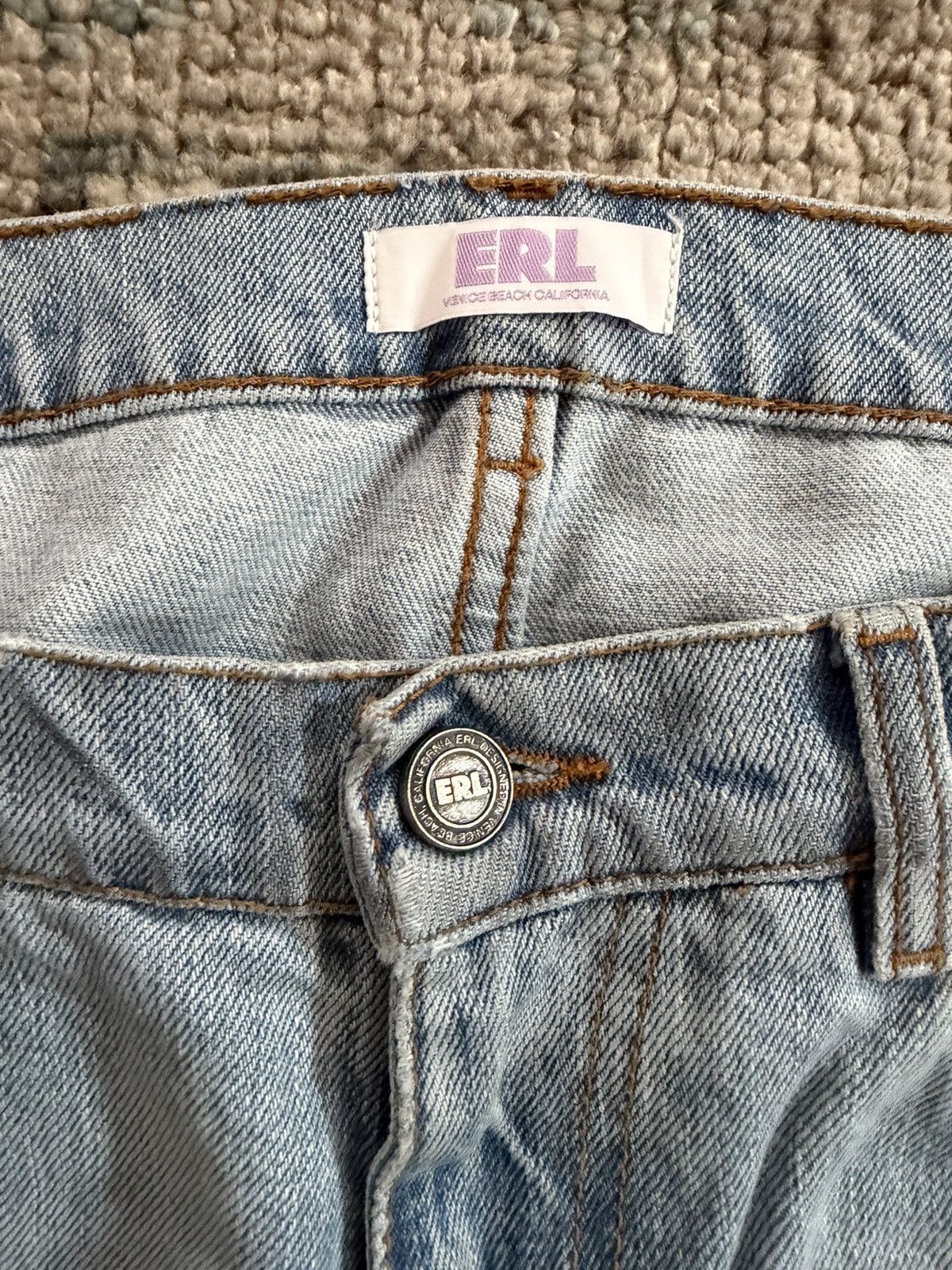 ERL ERL highrise flared denim Size US 32 / EU 48 - 2 Thumbnail