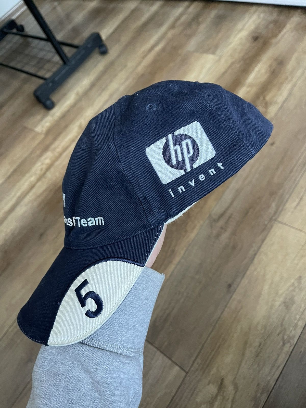 BMW BMW Williams F1 Team Formula Vintage Racing Cal Hat Size ONE SIZE - 3 Thumbnail