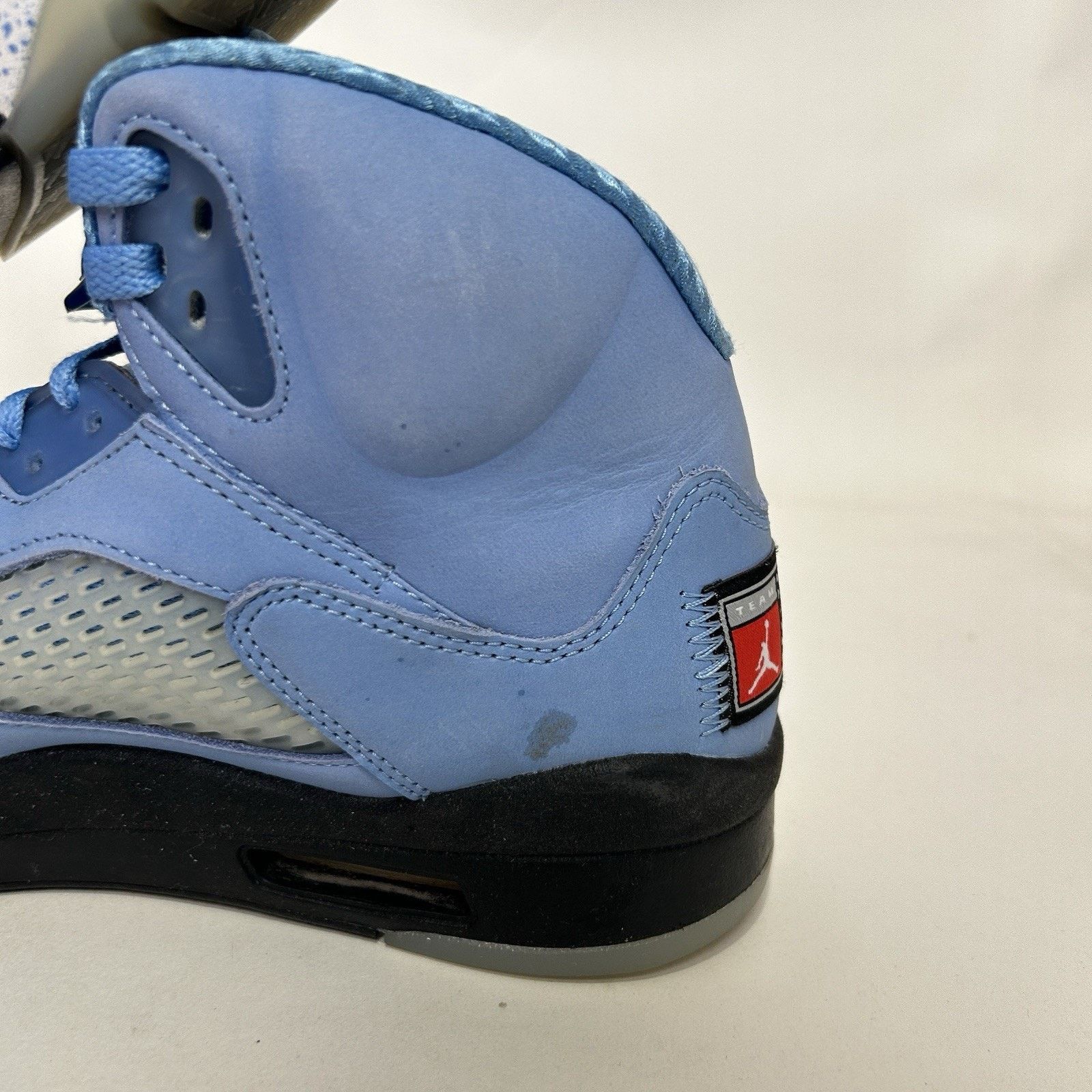 Jordan Brand Nike Air Jordan 5 Retro SE “University Blue/UNC” DV1310-401 Size US 9 / EU 42 - 8 Thumbnail