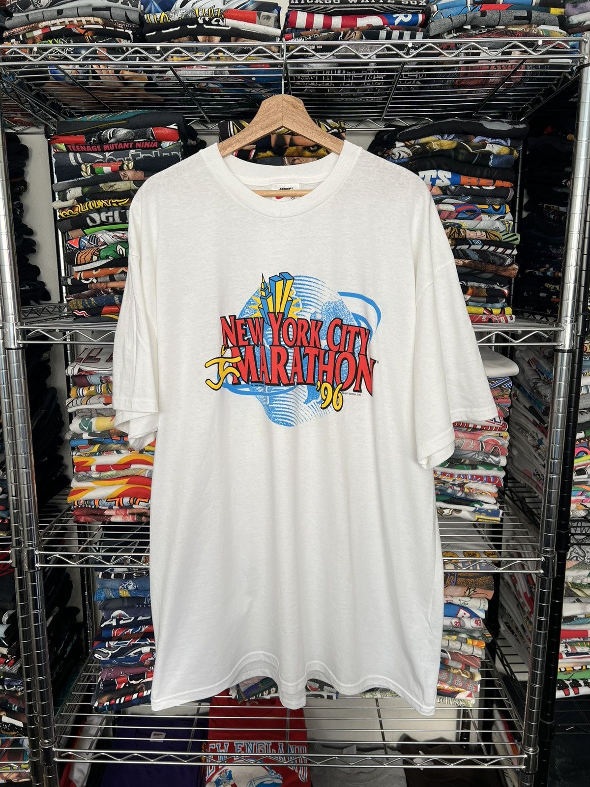 Nike 1996 New York City Marathon Swoosh Tee Size US XL / EU 56 / 4 - 1 Thumbnail
