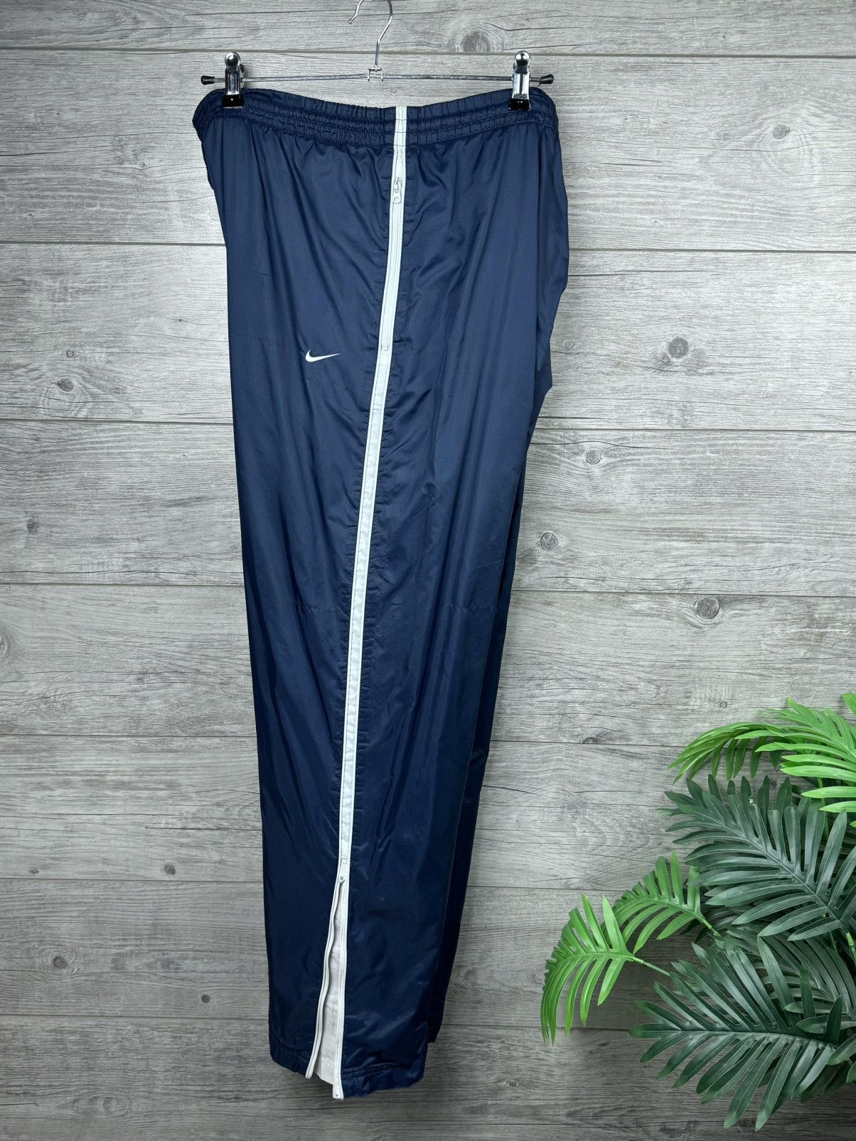 Japanese Brand Nike Vintage Casual Pants Drill Y2K style Size L Size US 34 / EU 50 - 2 Thumbnail