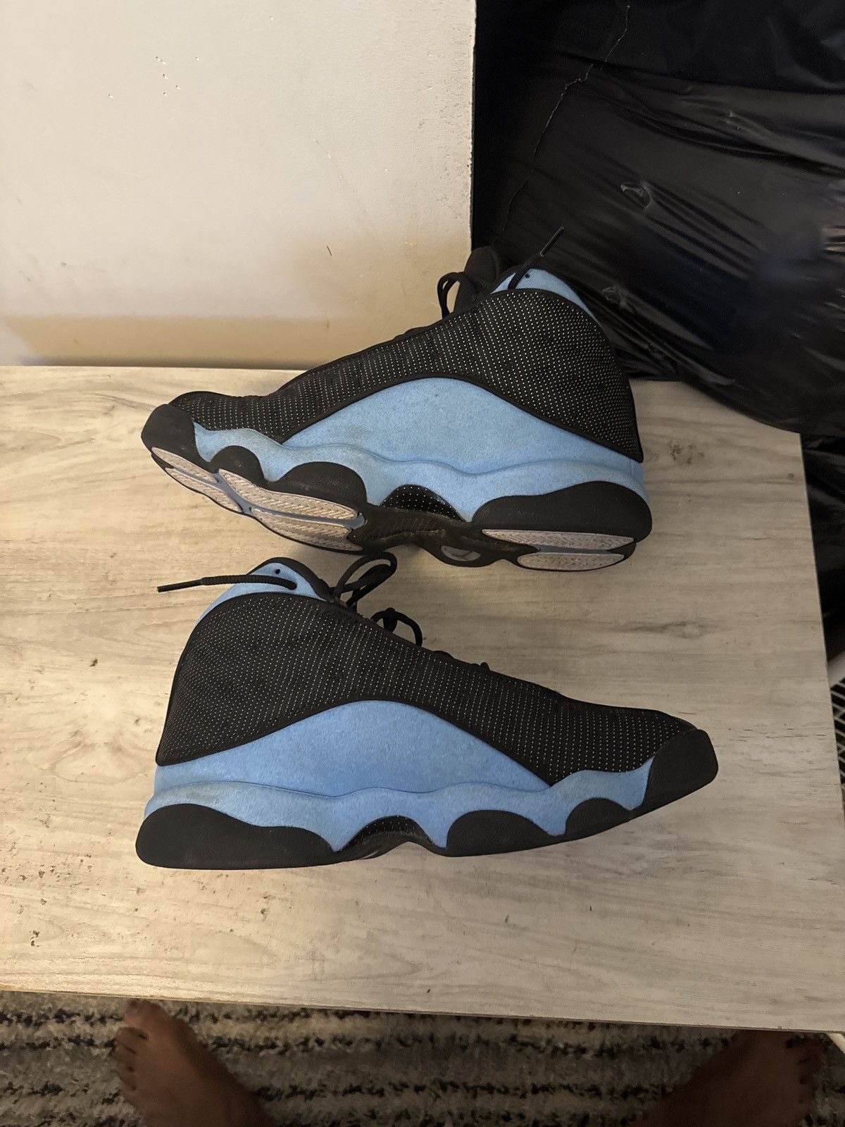 Jordan Brand Air jordan retro black university blue Size US 10 / EU 43 - 2 Thumbnail