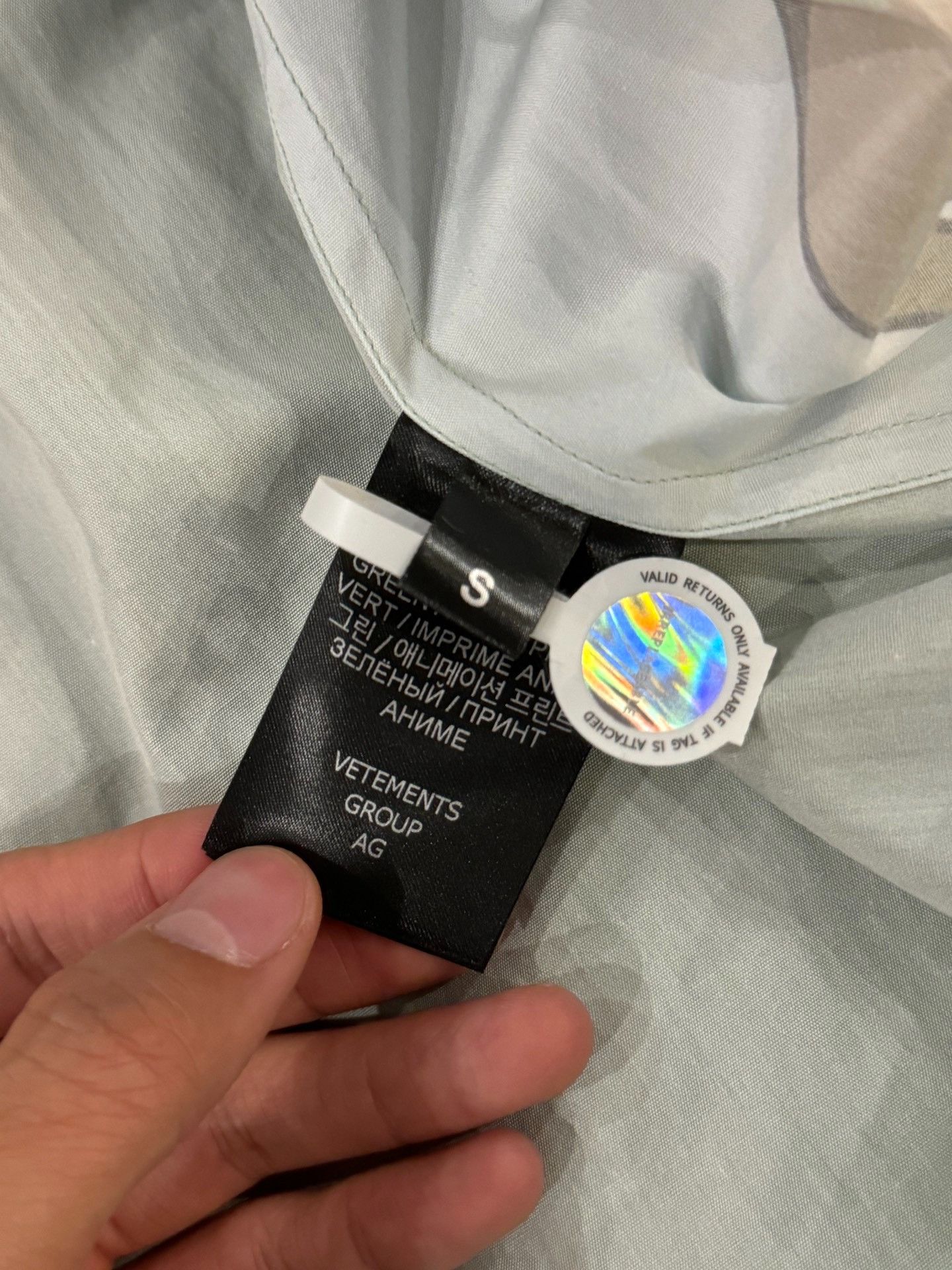 Vetements Vetements Comic Shirt 2501-Nextarrow Size US S / EU 44-46 / 1 - 5 Thumbnail