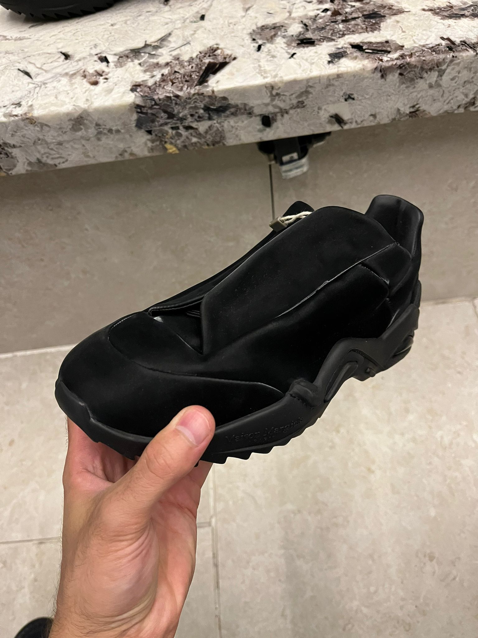 Maison Margiela Low Top Future Sneakers in Black Size US 8 / EU 41 - 7 Thumbnail