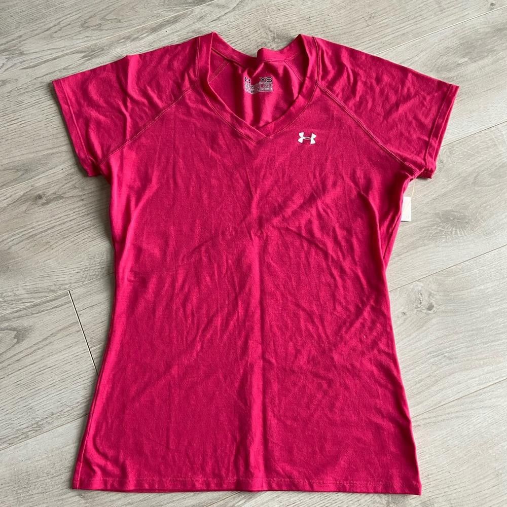 Under Armour Under Armour Women's V-Neck Short Sleeve Shirt - Pink Size XS / US 0-2 / IT 36-38 - 1 Thumbnail