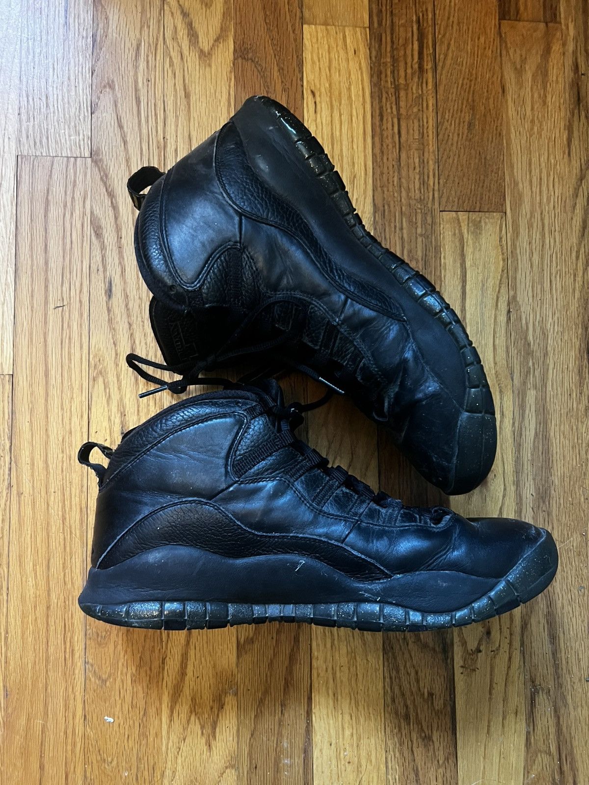 Jordan Brand Jordan 10 NYC size 12 Size US 12 / EU 45 - 2 Thumbnail