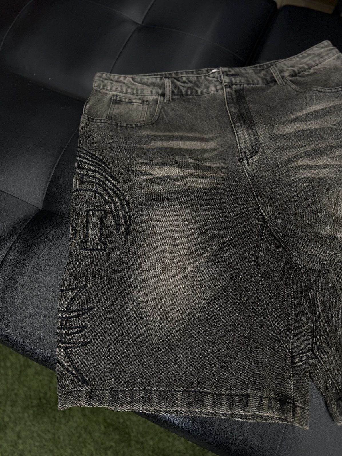 Vale Valley Vale Black Shorts Size 38 (NEW) Size US 38 / EU 54 - 4 Thumbnail