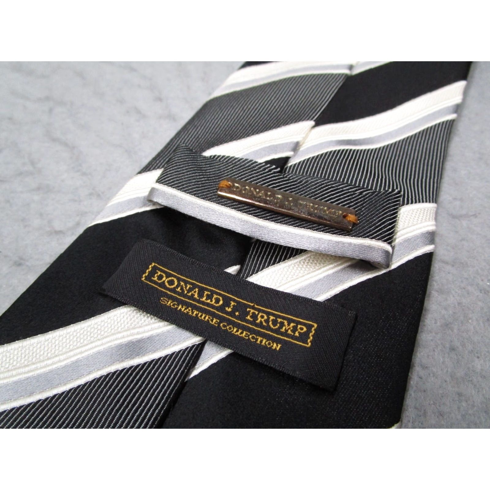 Vintage Donald J. Trump Silk Tie Men Black Striped Designer Classic One Size Signature Collection Retro Size ONE SIZE - 4 Thumbnail