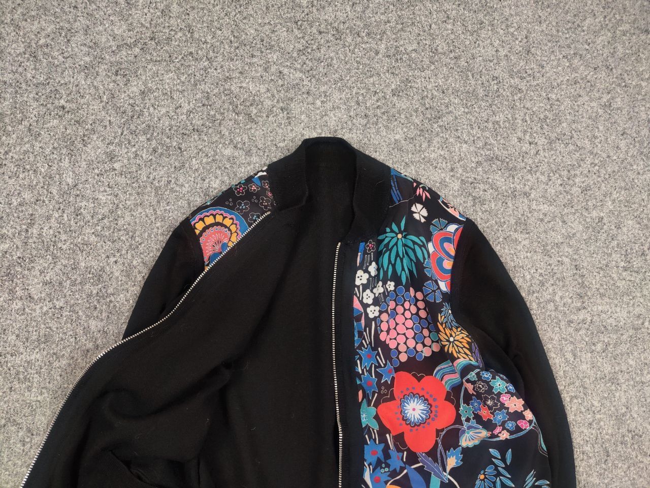 Paul Smith Paul Smith reversible Black Floral wool Bomber Light Jacket Size S / US 4 / IT 40 - 4 Thumbnail