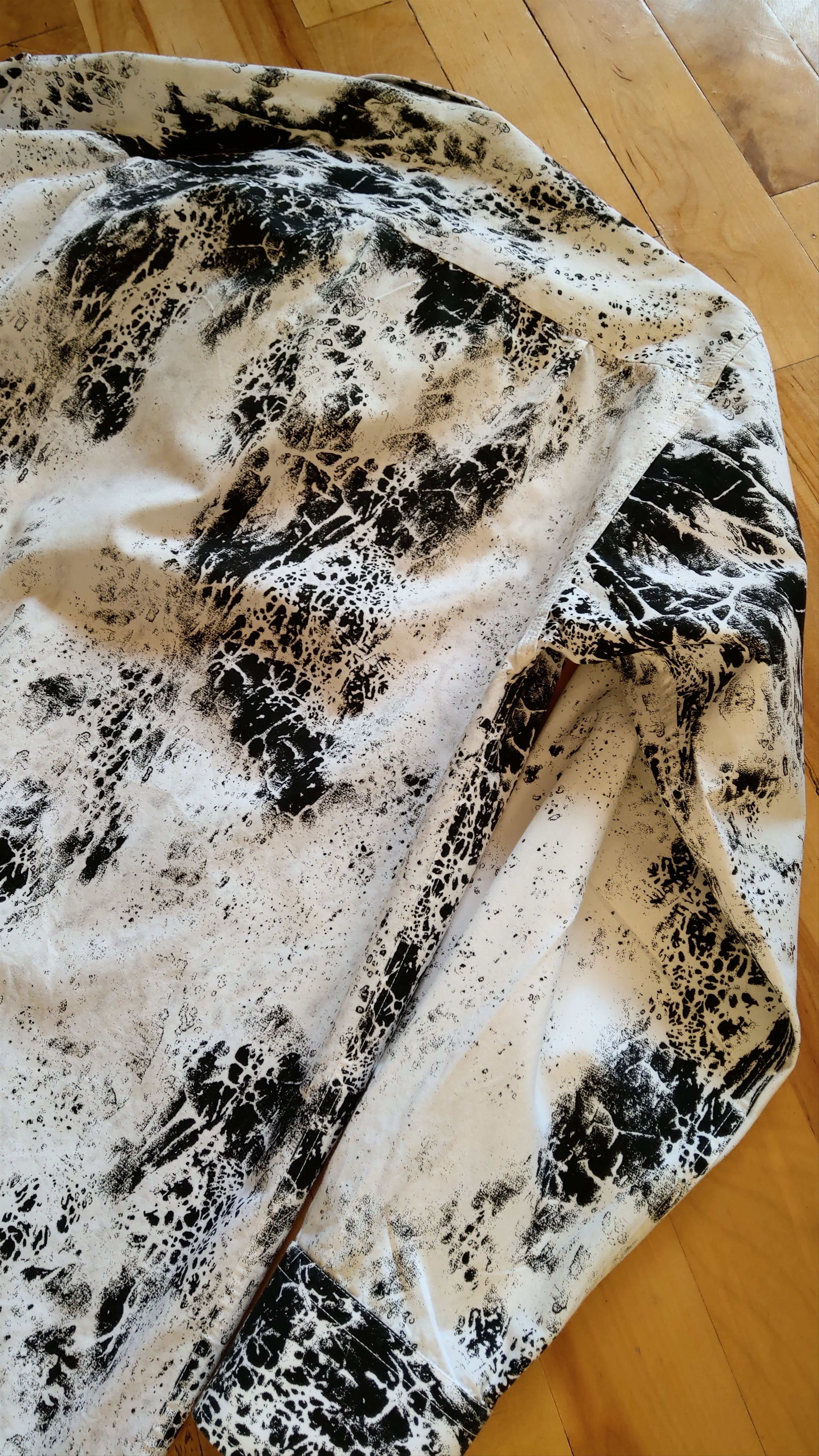 Vintage Asymmetric Drawing Shirt Overprint Goth Noir Button Up L Size US L / EU 52-54 / 3 - 7 Thumbnail