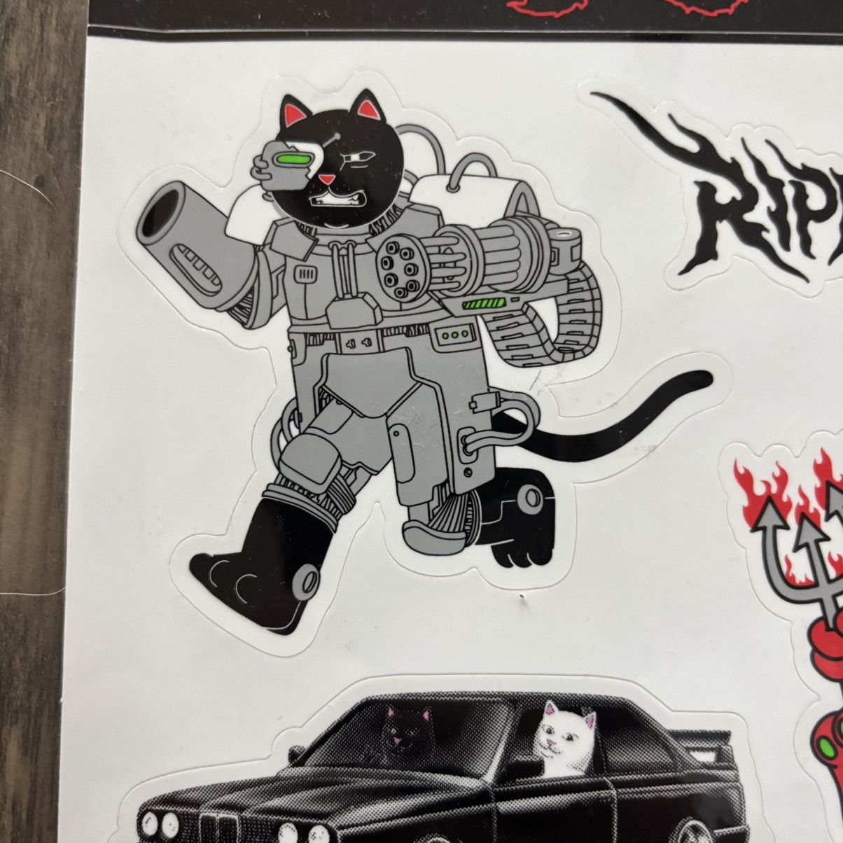 RIPNDIP rip n dip sticker bomb !! Size ONE SIZE - 2 Thumbnail