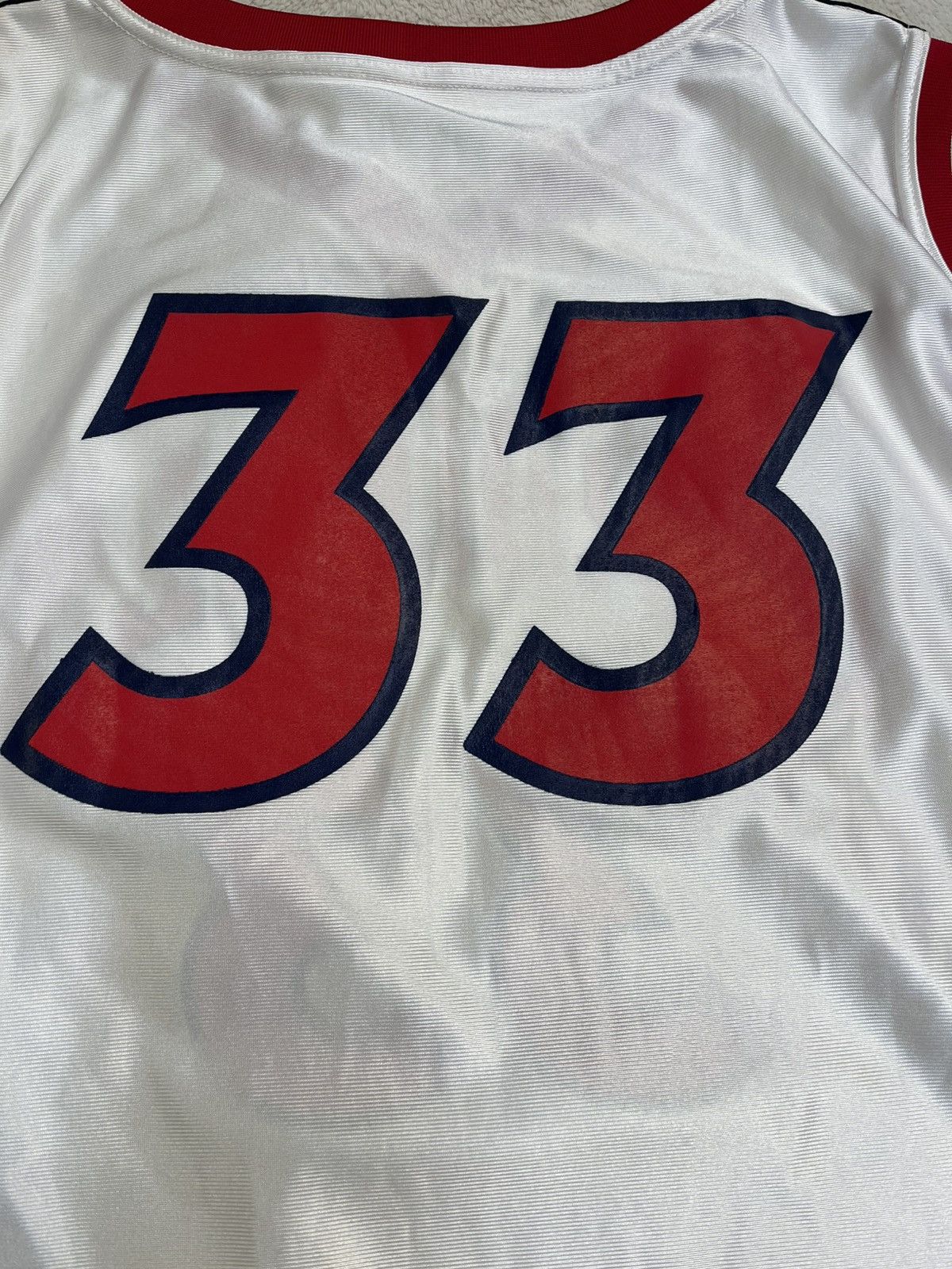 NCAA Vintage 90s NCAA Louisville Cardinals #33 Basketball Jersey Size US XXL / EU 58 / 5 - 5 Thumbnail