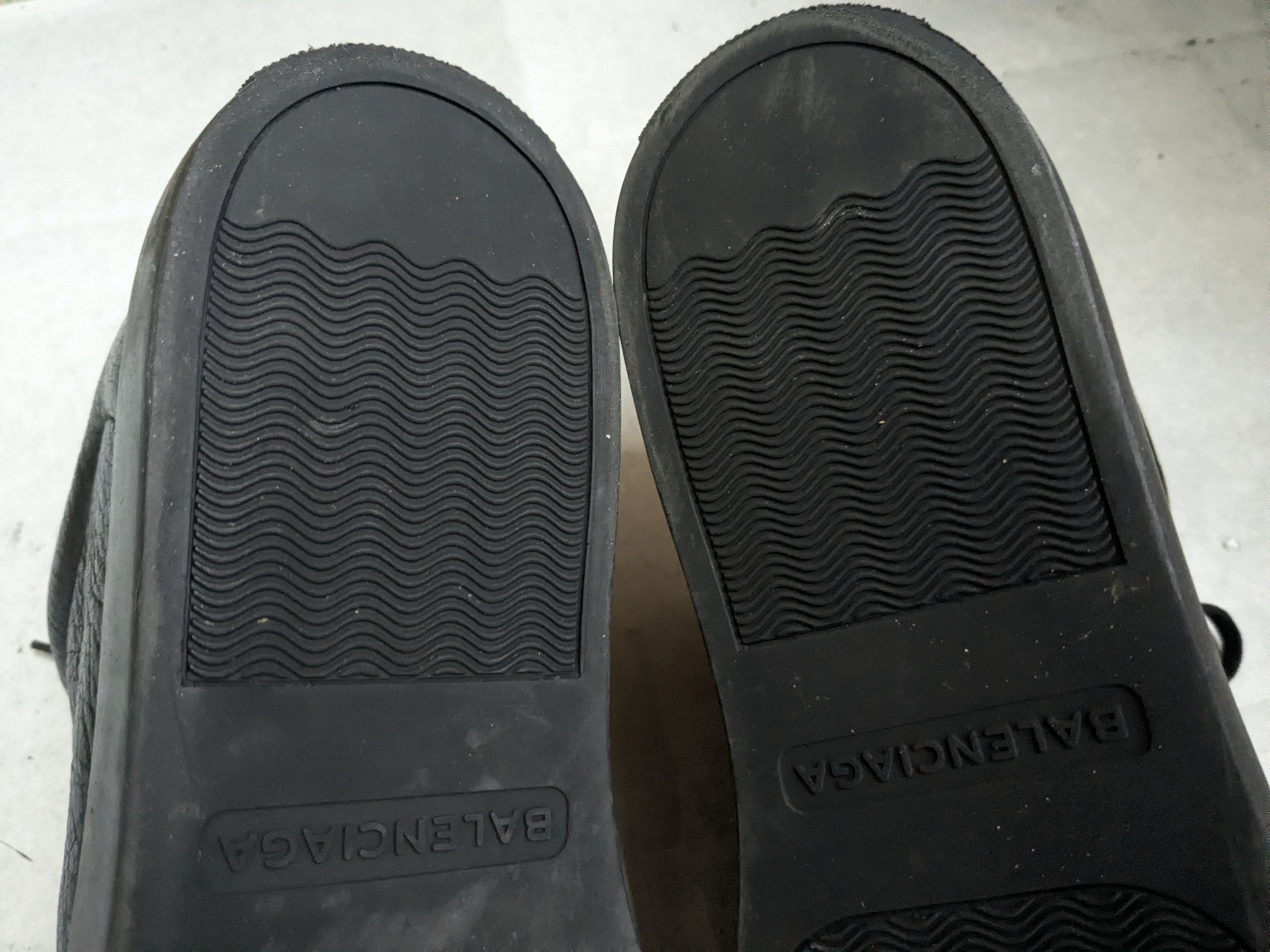 Balenciaga Balenciaga Arena Sneakers Black 10 Low Tops Leather Size US 10 / EU 43 - 16 Thumbnail