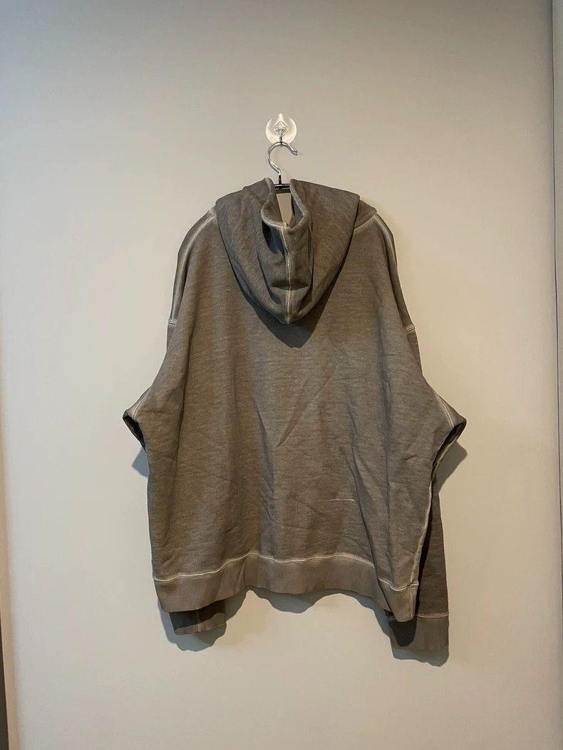 Maison Margiela Maison Margiela Washed gray portrait digital hoodie sweatsh Size US M / EU 48-50 / 2 - 2 Thumbnail