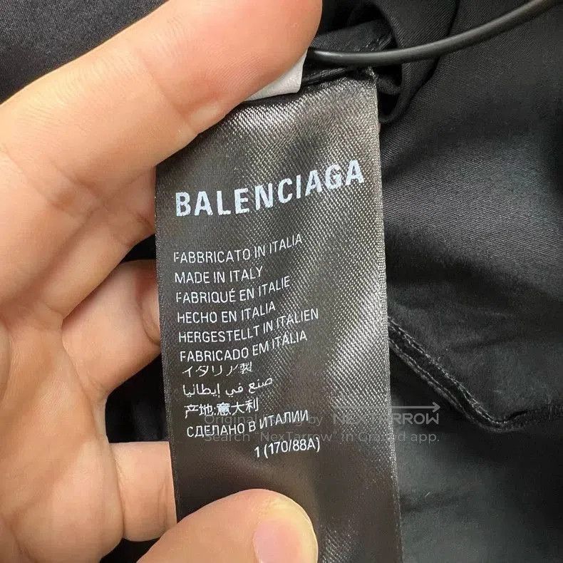 Balenciaga Balenciaga Dragon Year Graffiti Logo Shirt Jacket. Size US XS / EU 42 / 0 - 3 Thumbnail