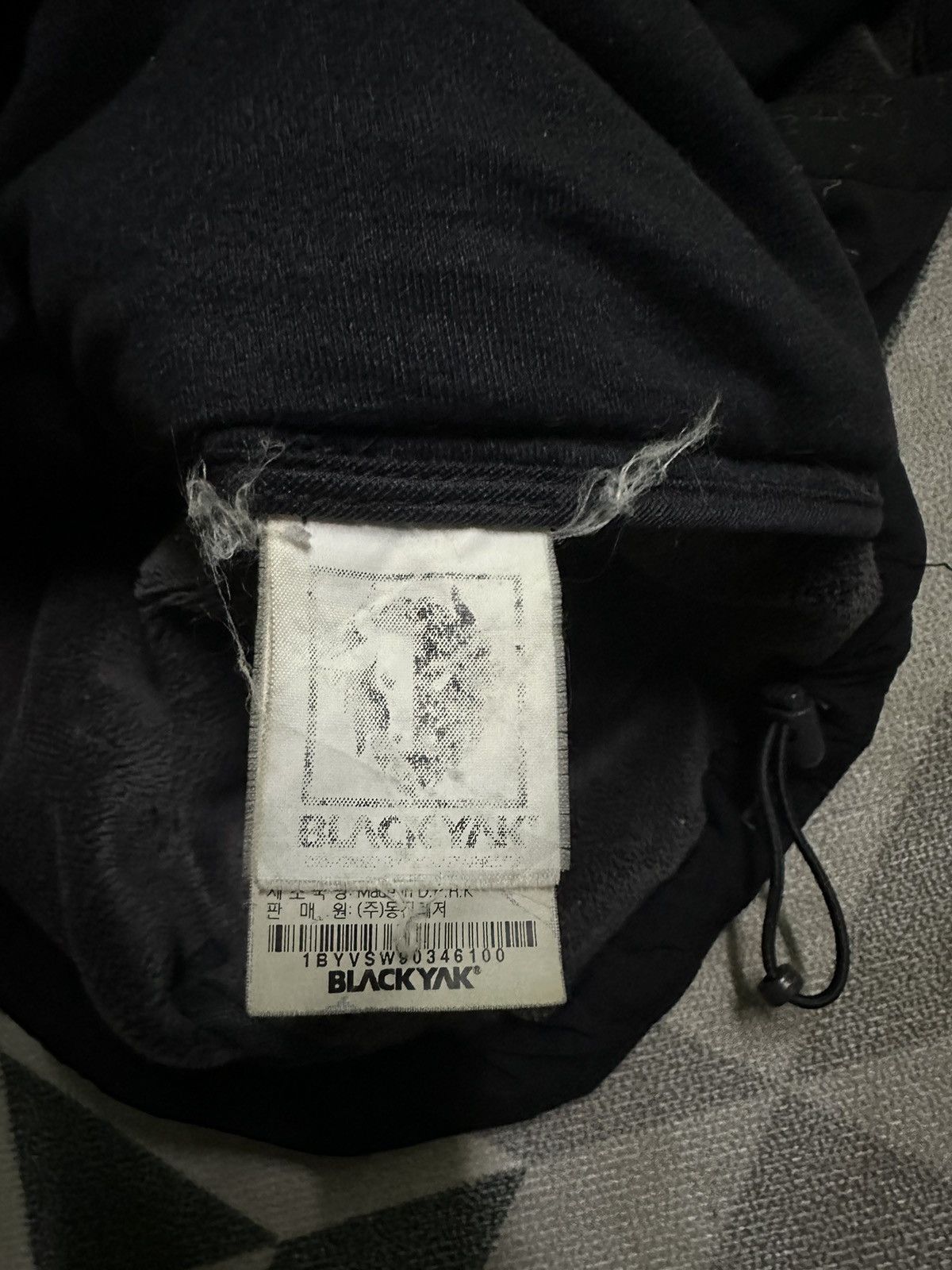 BLACKYAK Black Yak outdoor mountion vest Size US M / EU 48-50 / 2 - 8 Thumbnail