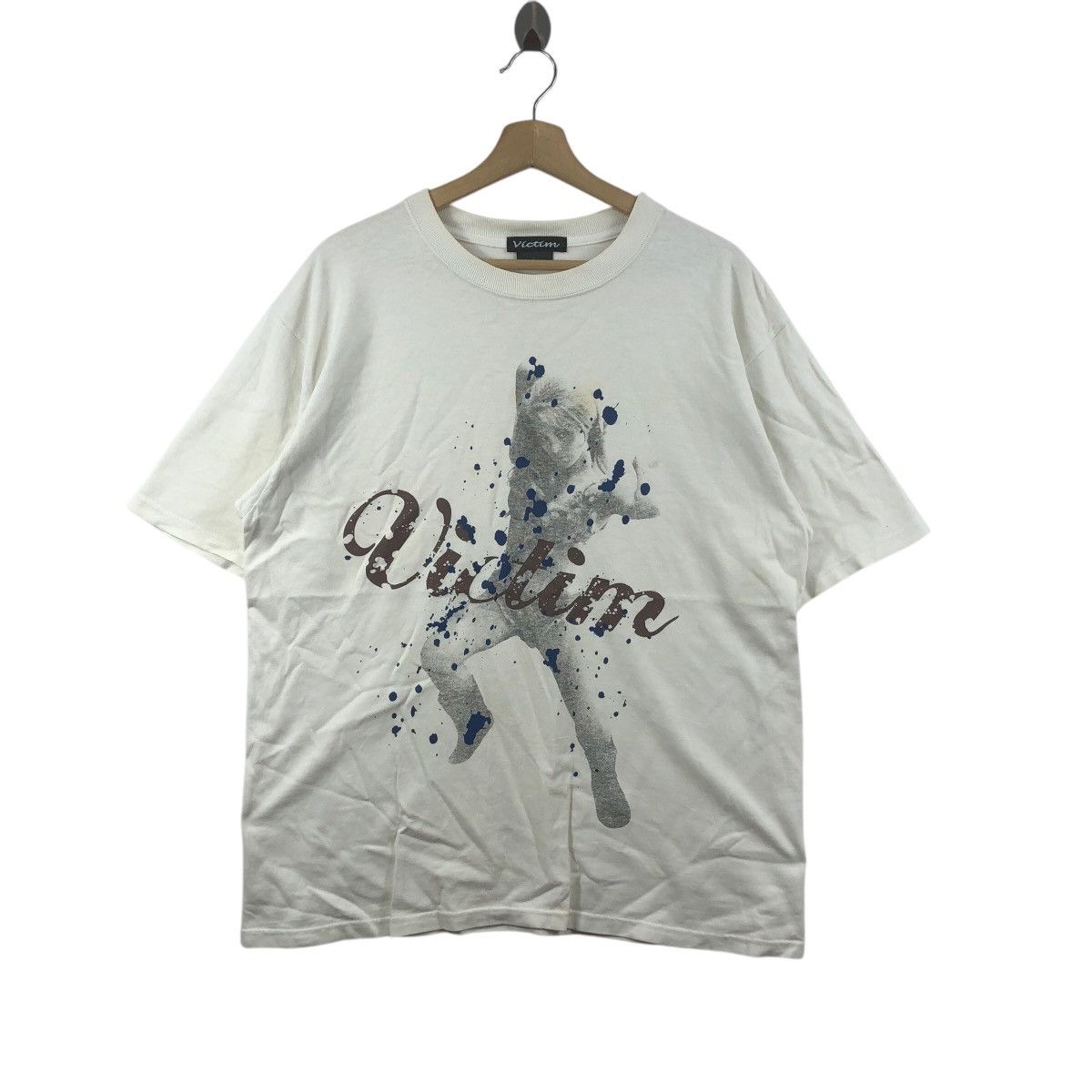 Vintage VICTIM JAPAN STREETWEAR Anarchy Painter Fotofolio Tee Shirt Size US L / EU 52-54 / 3 - 1 Thumbnail