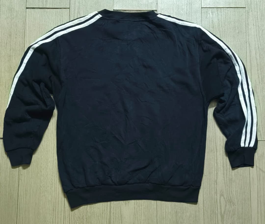 Adidas Vintage 90s Adidas Sweatshirt Crewneck Pullover Size US L / EU 52-54 / 3 - 5 Thumbnail