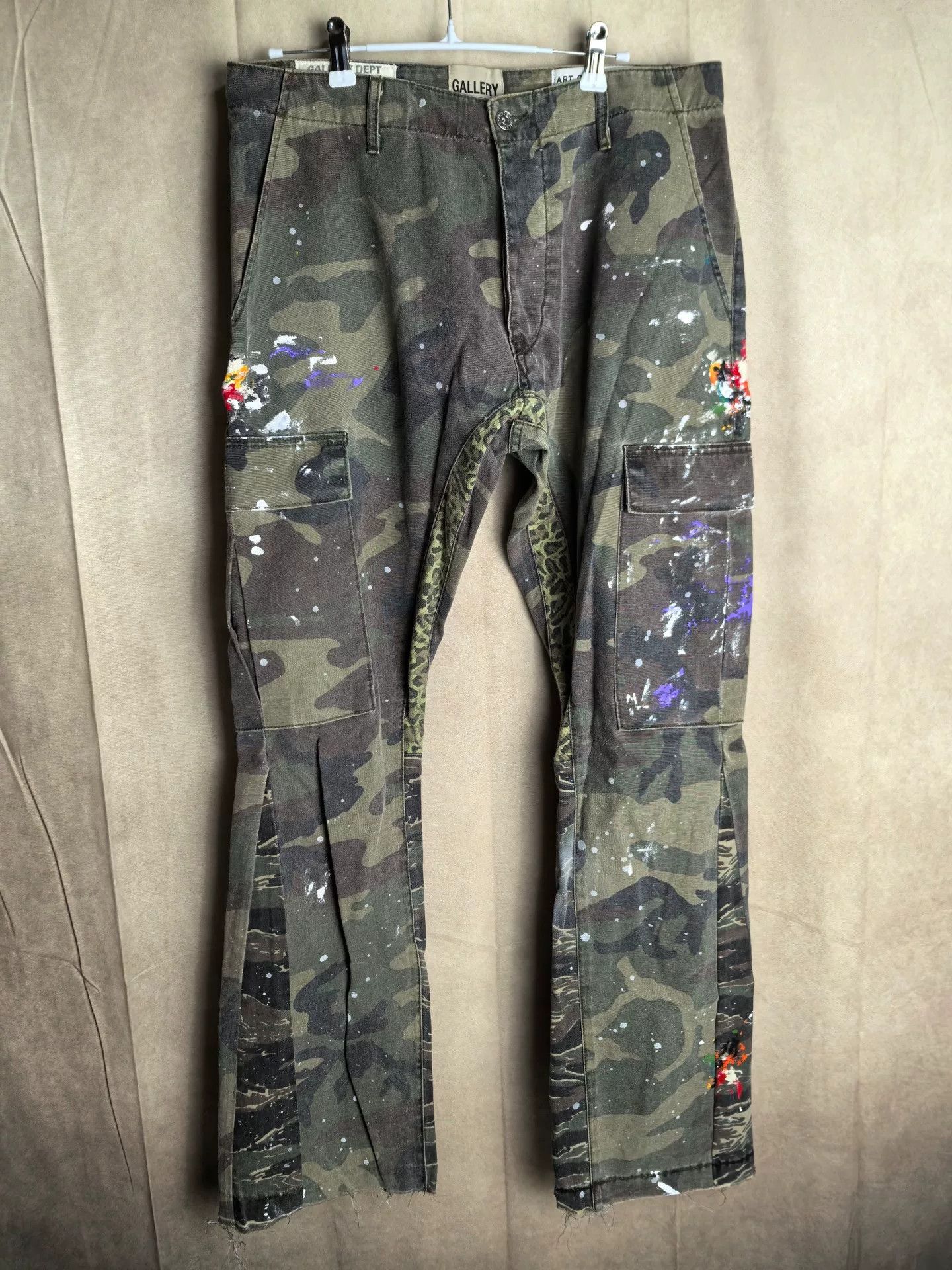 Gallery Dept. Gallery Dept. Camo Green Casual Pants 32 Men Size US 32 / EU 48 - 1 Thumbnail
