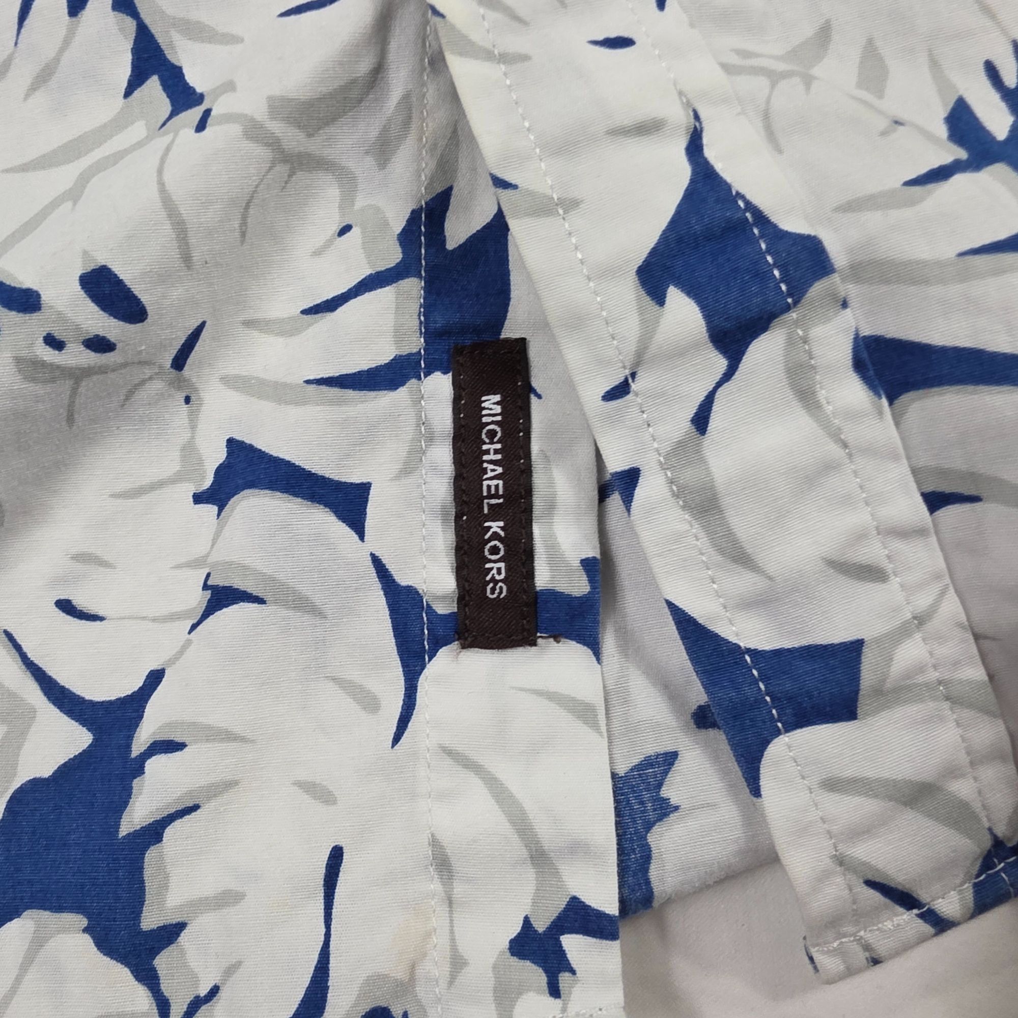 Michael Kors Michael Kors Classic Fit Mens XL White Blue Leaf Print Shirt Size US XL / EU 56 / 4 - 4 Thumbnail