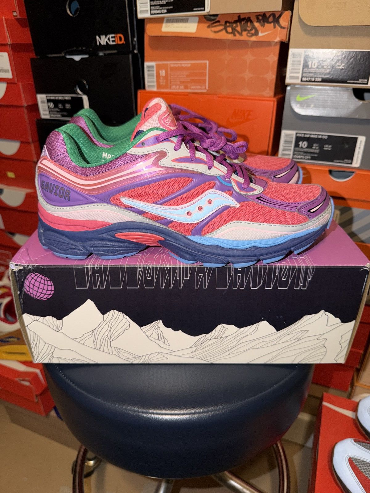 Saucony Saucony PROGRID OMINI 9 “JAE TIP” Size US 9.5 / EU 42-43 - 8 Thumbnail