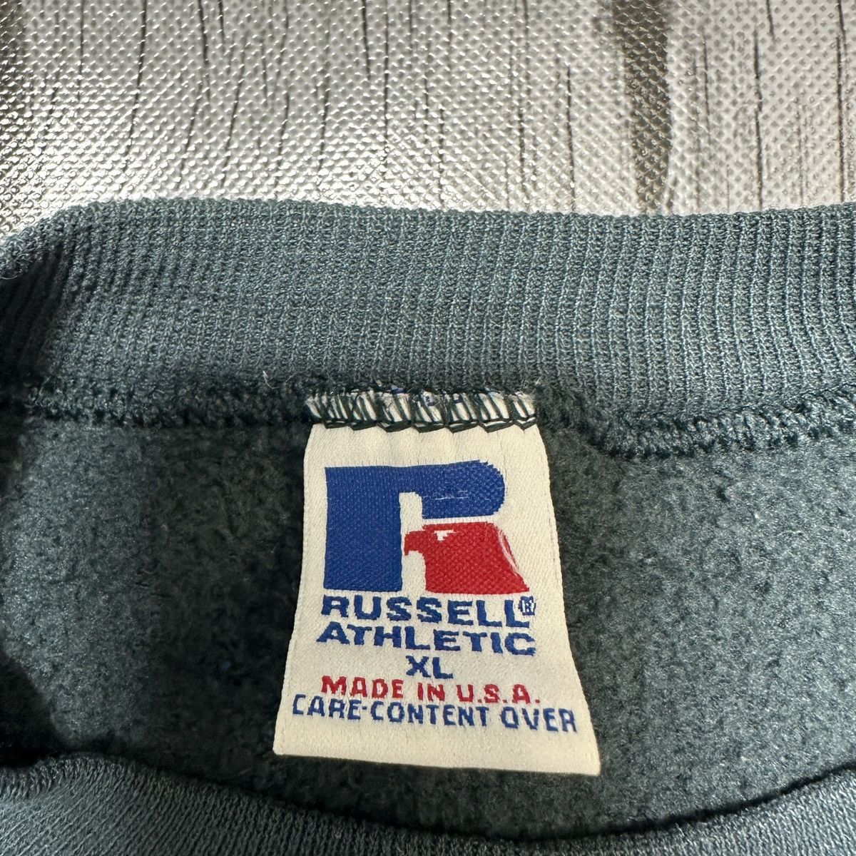 Russell Athletic Vintage Russell sweatshirt Size US XL / EU 56 / 4 - 4 Thumbnail