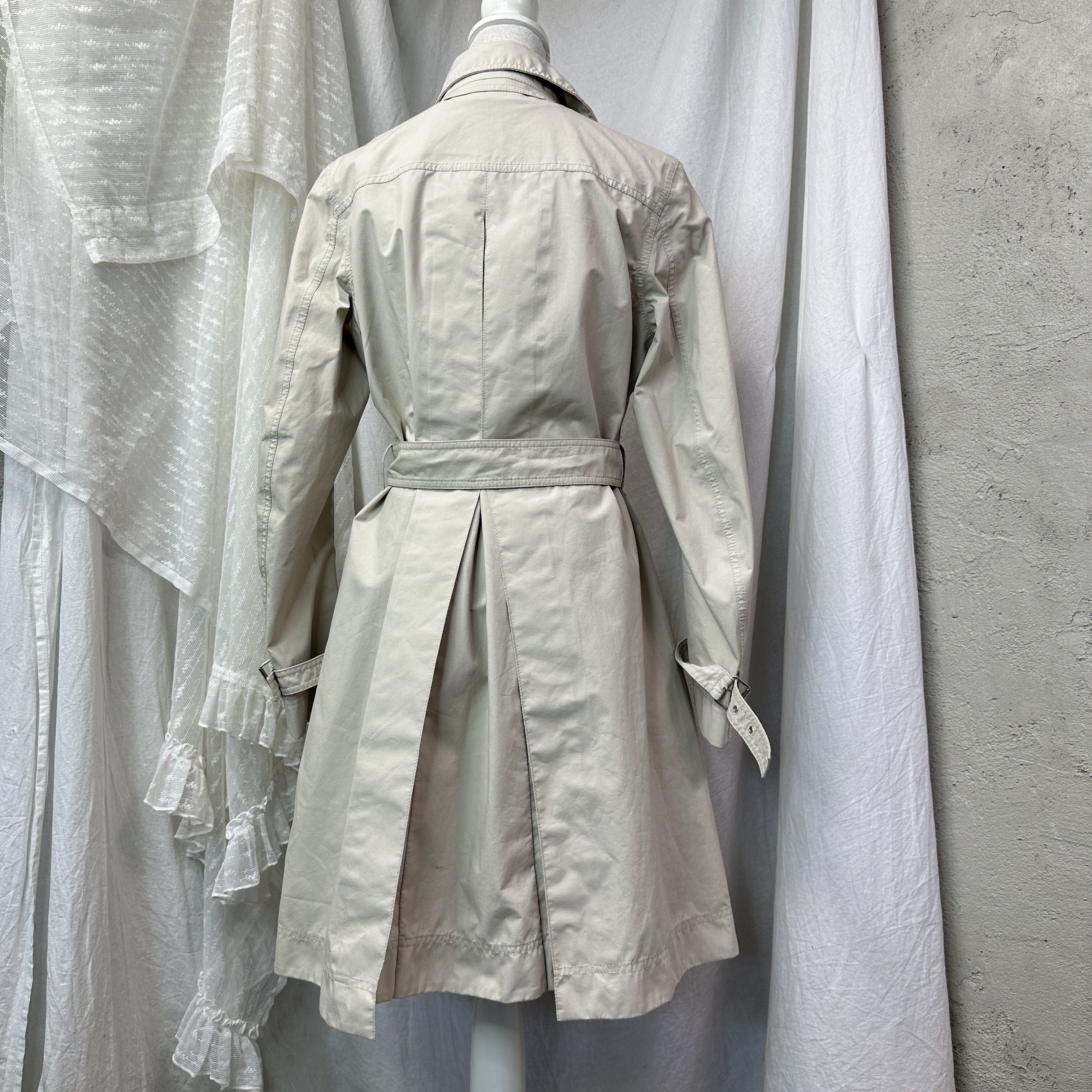Prada Vintage Minimalist Classy Gore-Tex Prada Coat Y2K Size M / US 6-8 / IT 42-44 - 6 Thumbnail