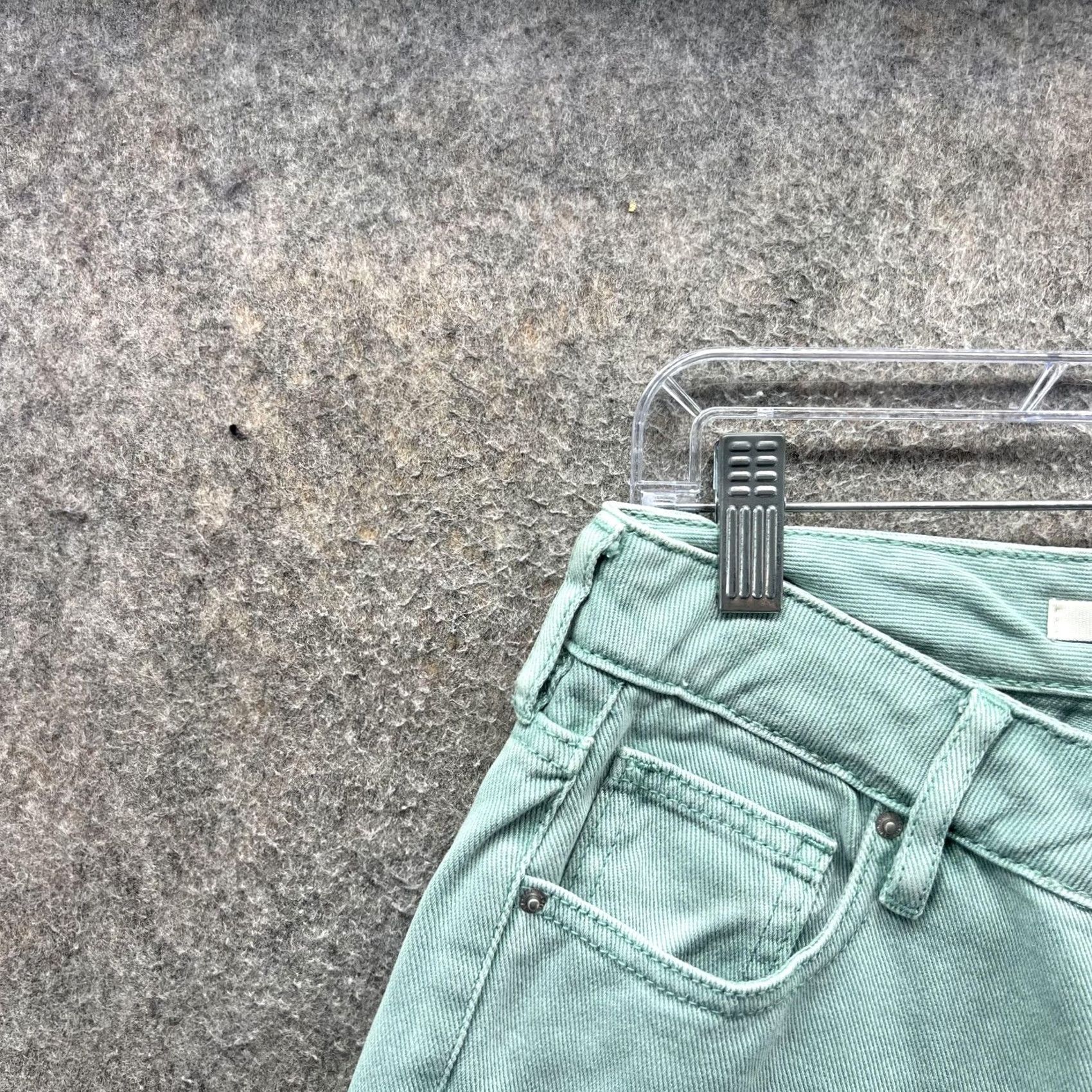 Pacsun PacSun Mom Jeans Womens 24 Light Green High Rise Tapered Leg Denim Pants Jeans Size 42" / US 20 - 4 Thumbnail