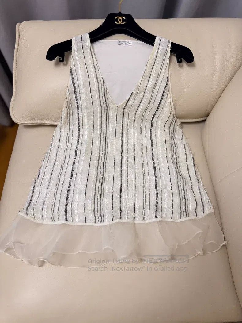 Brunello Cucinelli Brunello Cucinelli White Silk Beaded Vest Size XS / US 0-2 / IT 36-38 - 1 Thumbnail