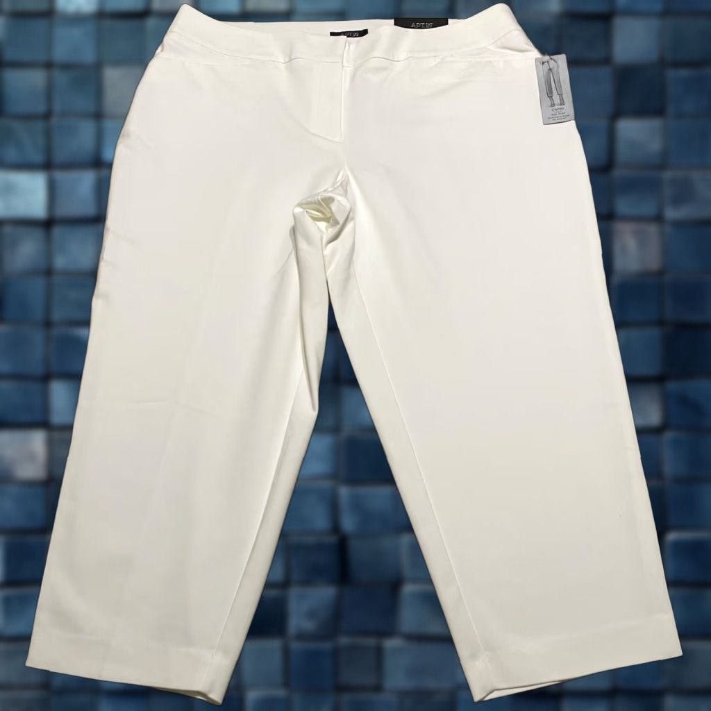Apt. 9 Apt. 9 White Capri Pants NWT Womens 18W Plus Dress Pants Capris High Rise Stretch Pockets Size 40" / US 18 - 1 Thumbnail