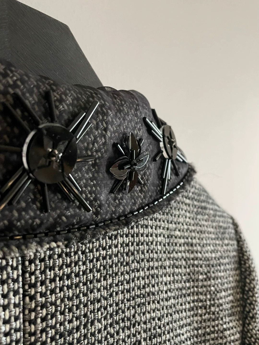 Maison Margiela Maison Margiela 16FW Silver Thread Chanel-Inspired Jacket 40 Size S / US 4 / IT 40 - 6 Thumbnail