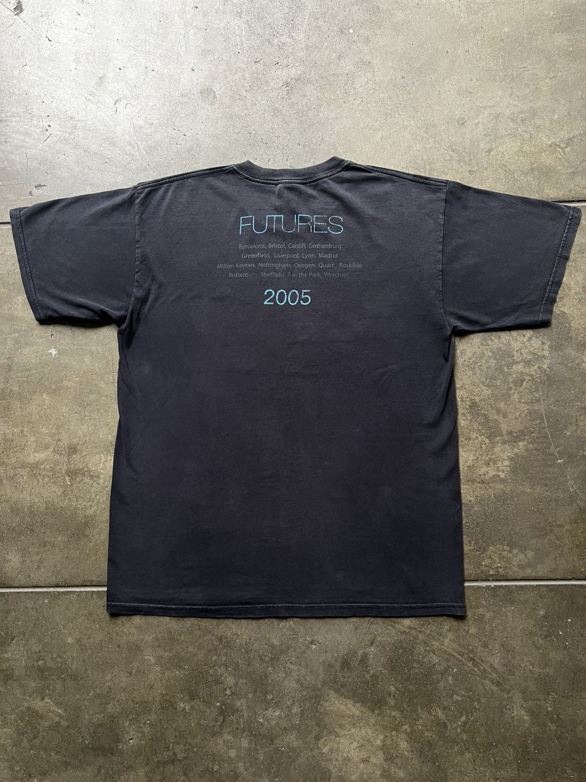 Vintage VTG 2005 Jimmy Eat World Futures Tour Band Tee Shirt Nirvana Size US L / EU 52-54 / 3 - 3 Thumbnail