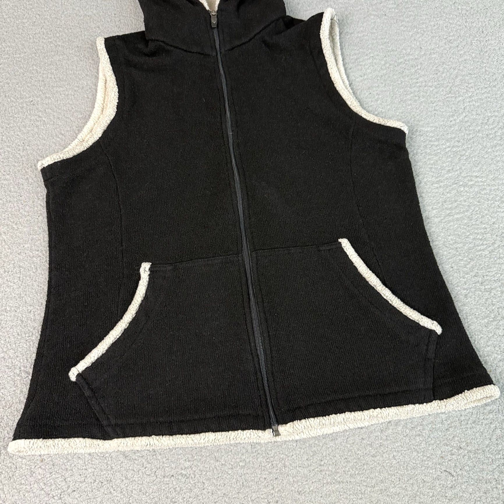 Vintage Kuhl Vest Womens L Black Alfpaca Fleece Full Zip Hooded Outdoor Vest Size L / US 10 / IT 46 - 4 Thumbnail