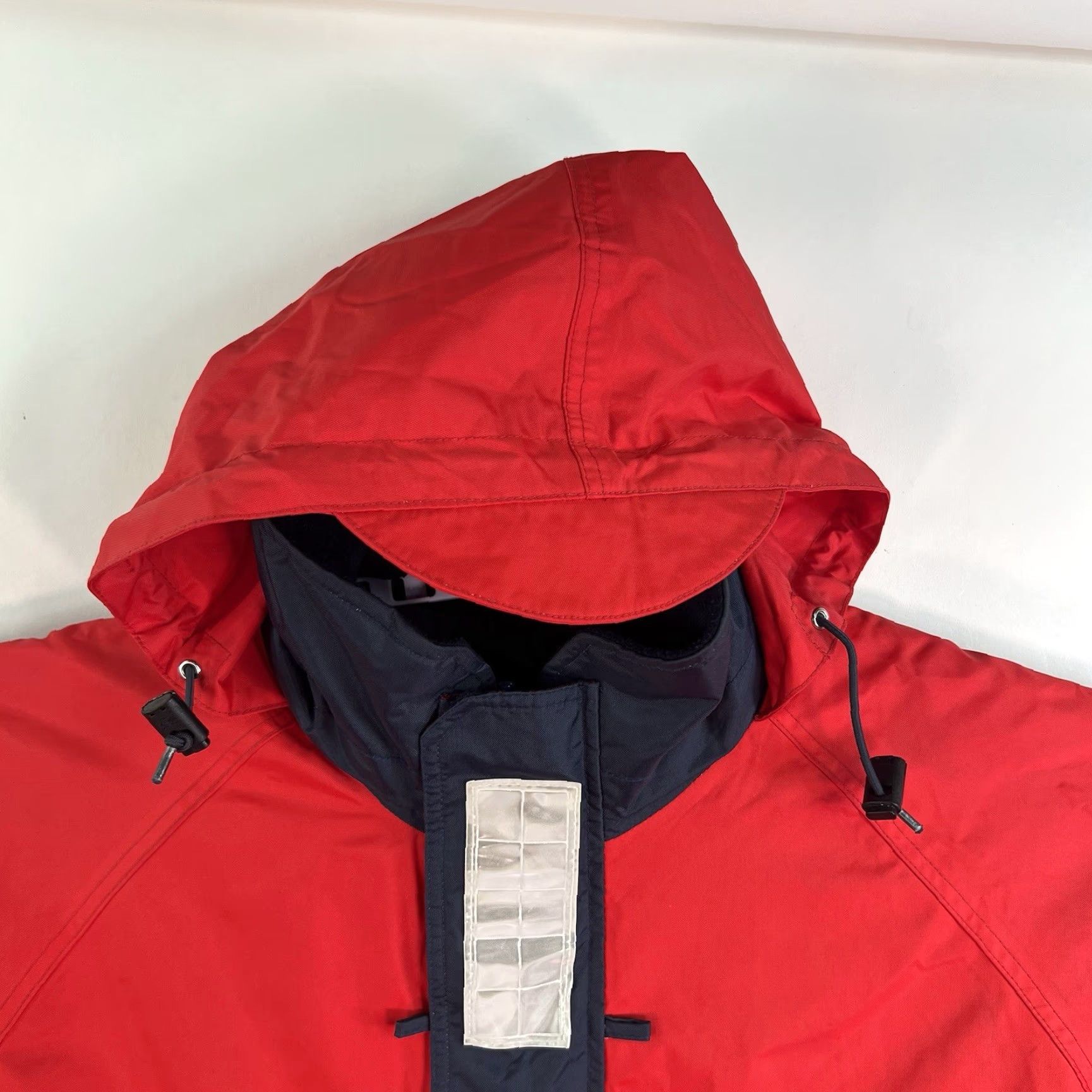 Vintage GILL Sailing Jacket XL Yacht Racing Jacket Latitude 42 Southern Cross Red Blue Size US XL / EU 56 / 4 - 3 Thumbnail