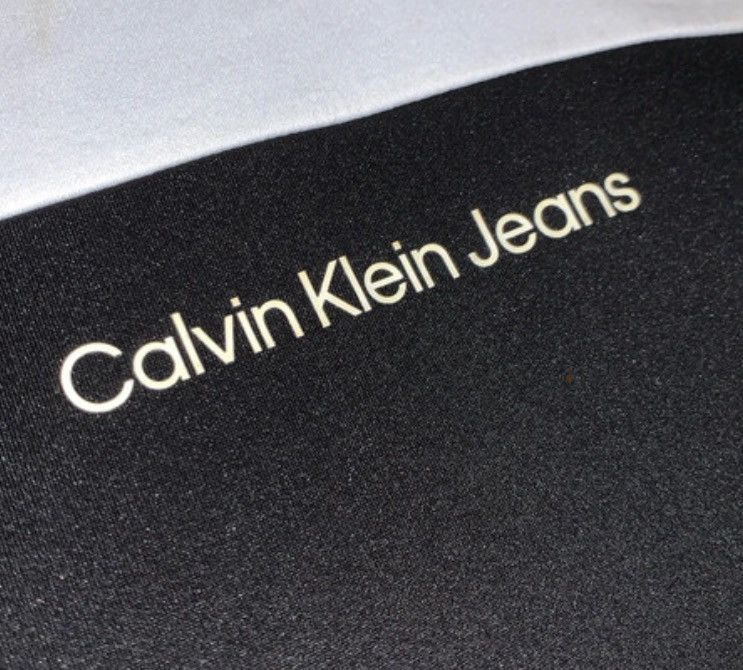 Calvin Klein Calvin Klein Jeans Hoodie Black and White Size US S / EU 44-46 / 1 - 3 Thumbnail