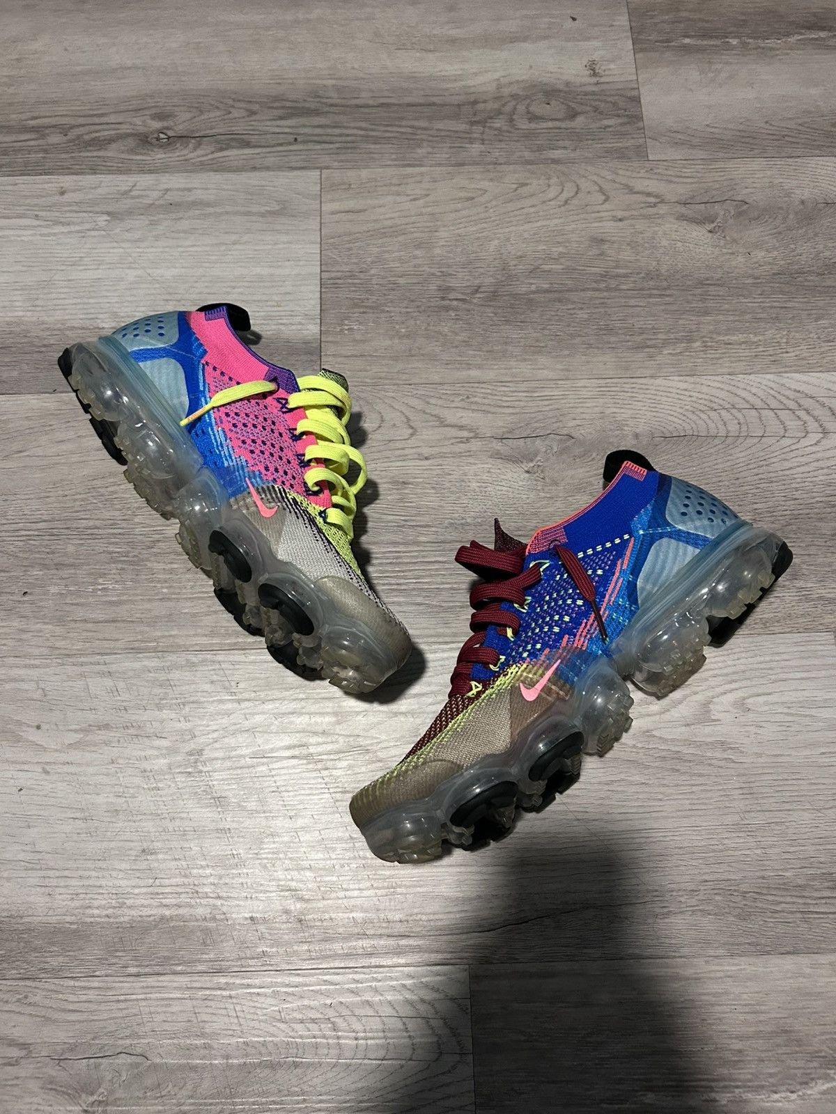 Nike NIKE VAPORMAX FLYKNIT 2 RANDOM YARN SIZE 10 PREOWNED OG BOX Size US 10 / EU 43 - 2 Thumbnail