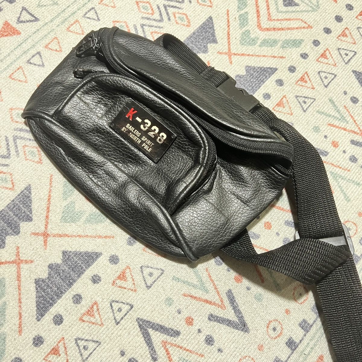 The North Face K-328 SAILERS SPIRIT NORTH POLE SLING BAG Size ONE SIZE - 3 Thumbnail
