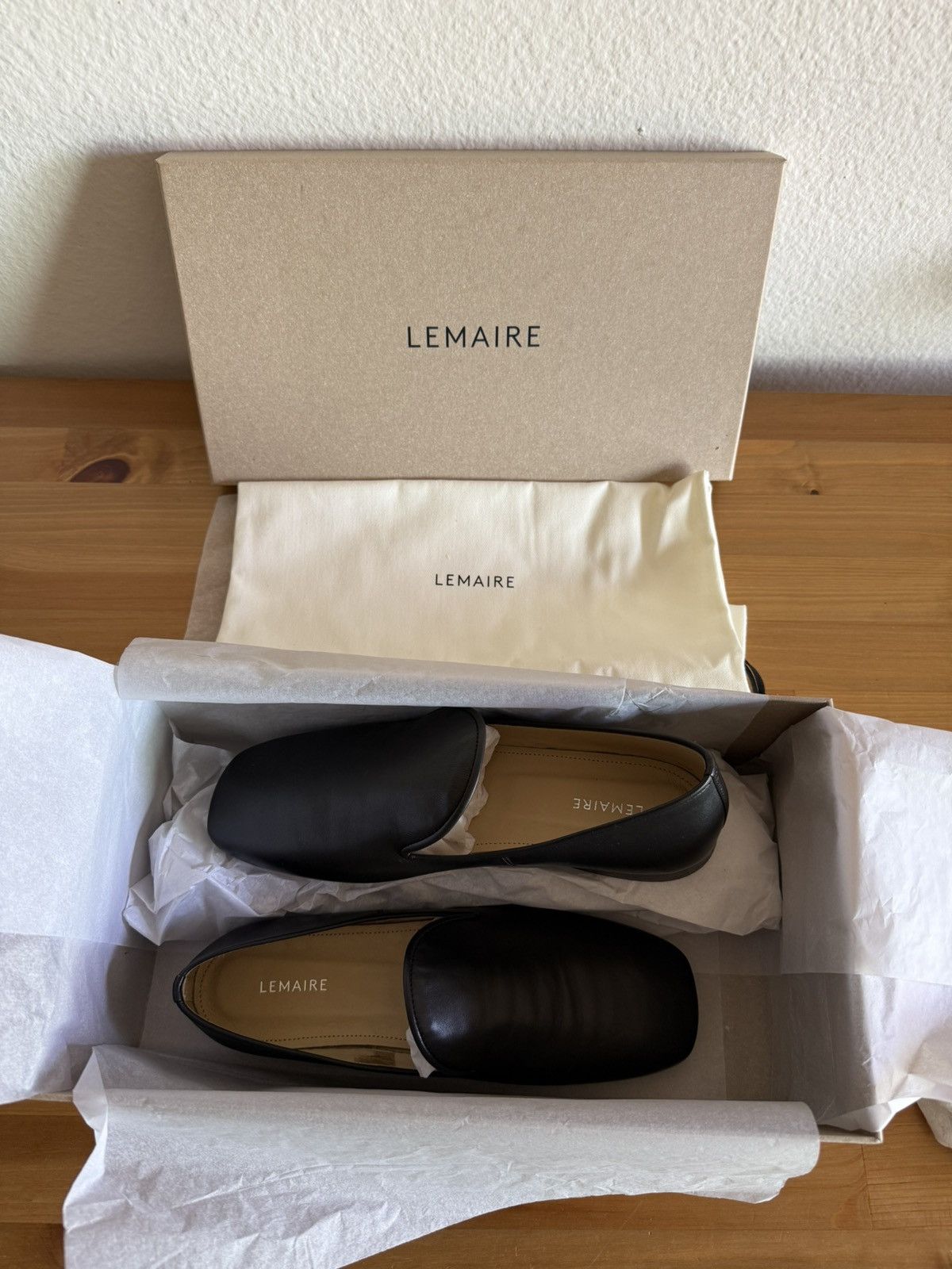 Lemaire LEMAIRE Leather Soft Loafers Women’s size 38 RARE Size US 8 / IT 38 - 6 Thumbnail