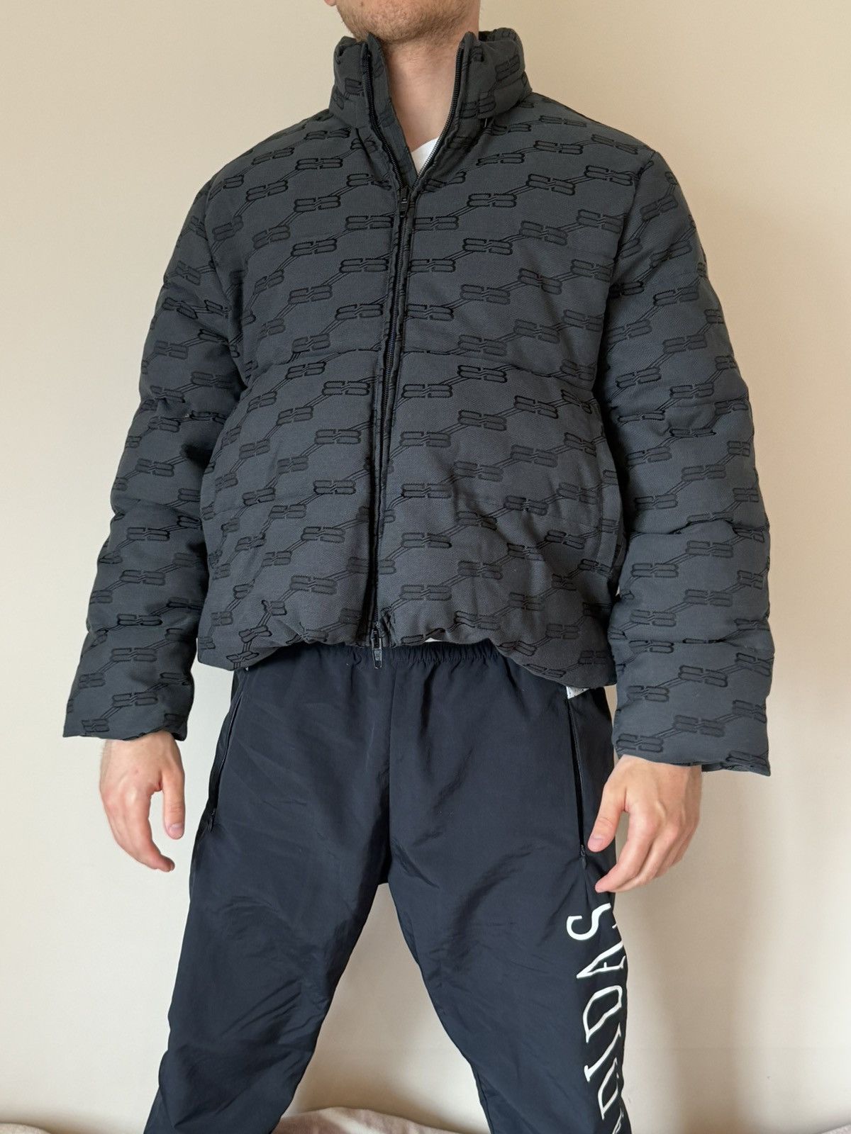 Balenciaga Balenciaga BB Monogram Puffer Down Jacket size 38 Size US M / EU 48-50 / 2 - 19 Thumbnail
