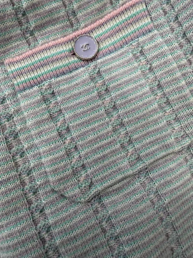 Chanel Chanel 25B blue woollen hem knitted short skirt Size 42" / US 20 - 3 Thumbnail