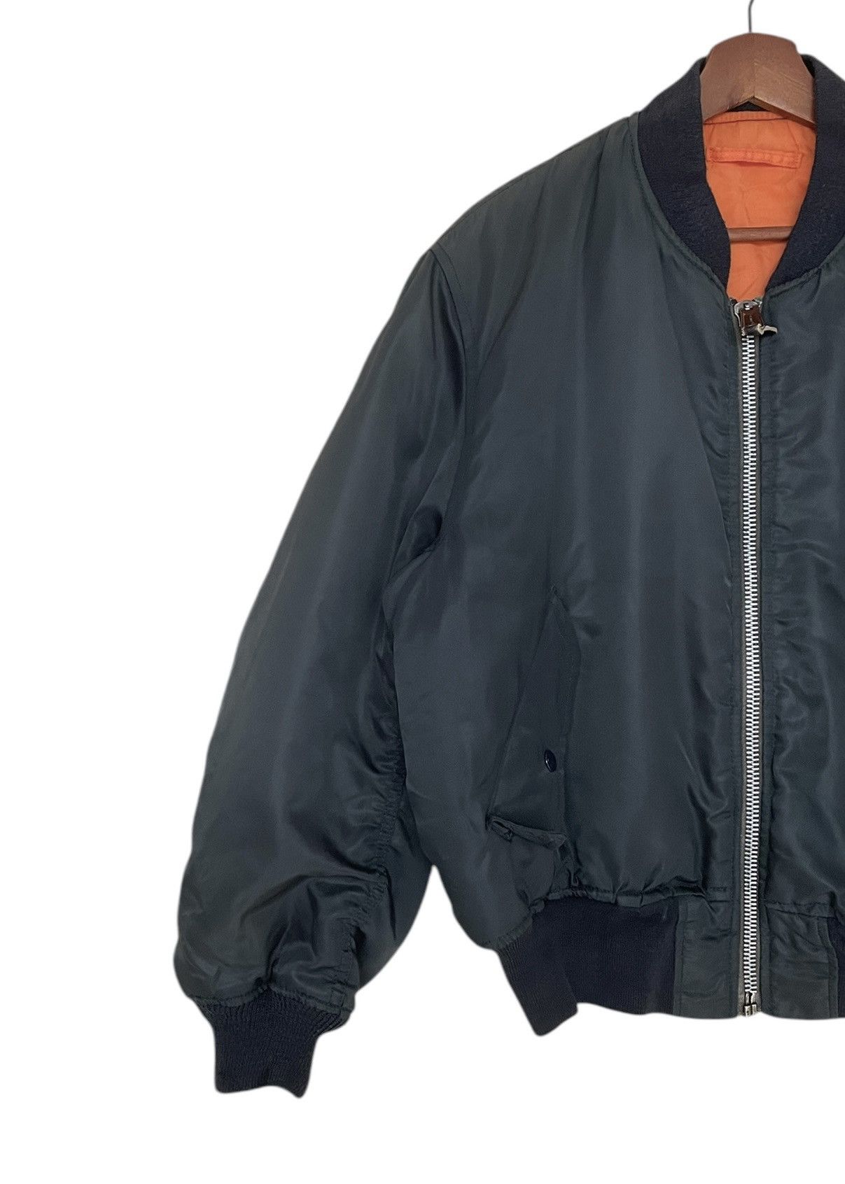 Vintage Vintage USAF Fly Bomber Jacket 1990s Size US L / EU 52-54 / 3 - 5 Thumbnail