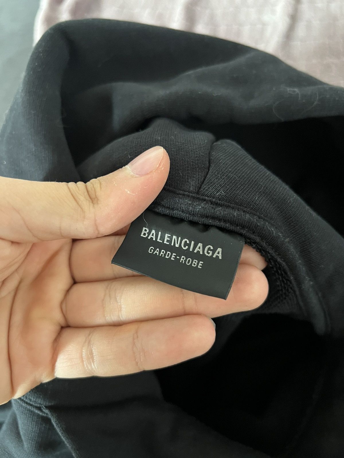 Balenciaga Balenciaga garde robe hoodie Size US L / EU 52-54 / 3 - 3 Thumbnail