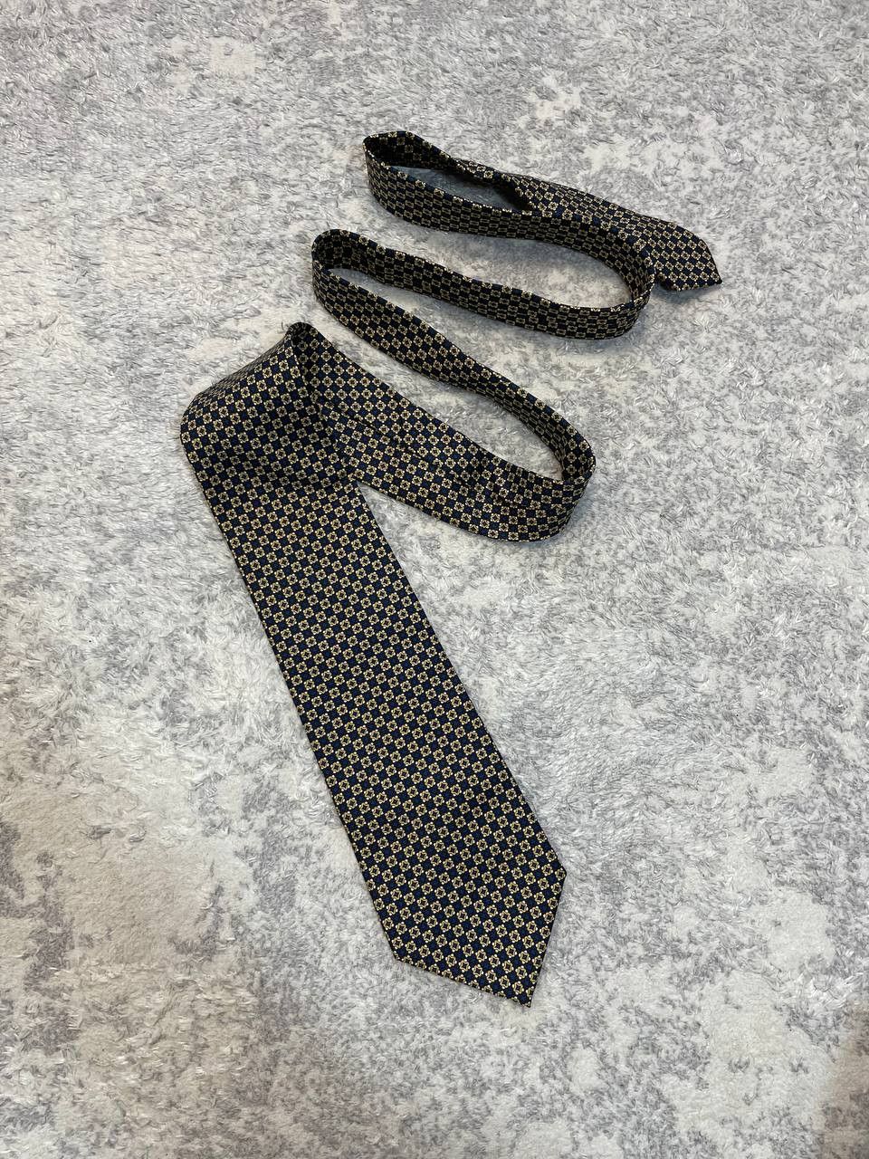 Bally Bally 100% Silk Tie Blue Gold Geometric Pattern Luxury Size ONE SIZE - 1 Thumbnail